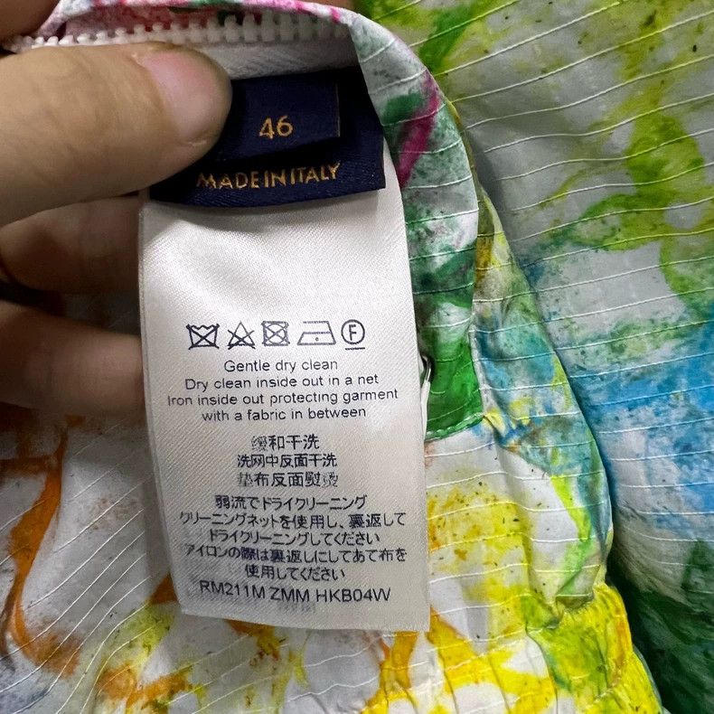 Louis Vuitton Louis Vuitton Tie-dyed, presbyopic, full-print, hooded jack Size US S / EU 44-46 / 1 - 5 Thumbnail