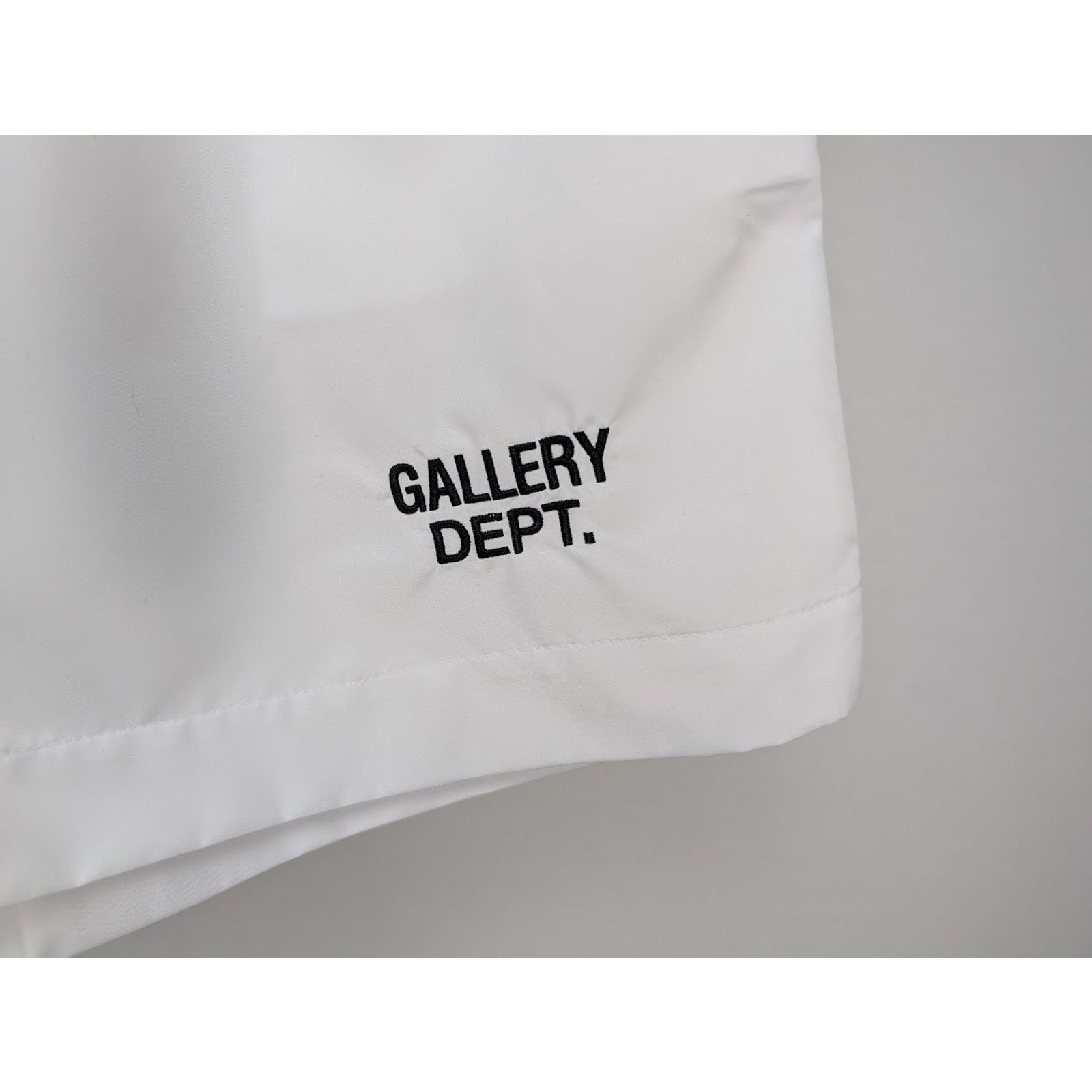 Gallery Dept. o1rshd1 Q:2 / Zuma Shorts in White Size US 32 / EU 48 - 8 Thumbnail