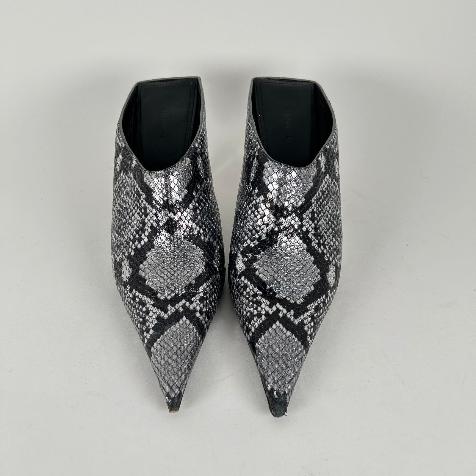 Balenciaga Balenciaga Snake Skin Pumps 38.5 Size US 8.5 / IT 38.5 - 2 Thumbnail