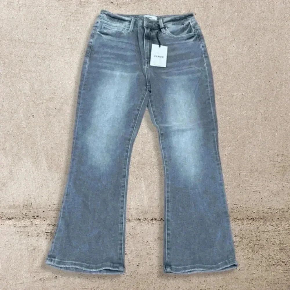 Other Ceros Crop Flare Jean NWT Size 29" - 1 Thumbnail