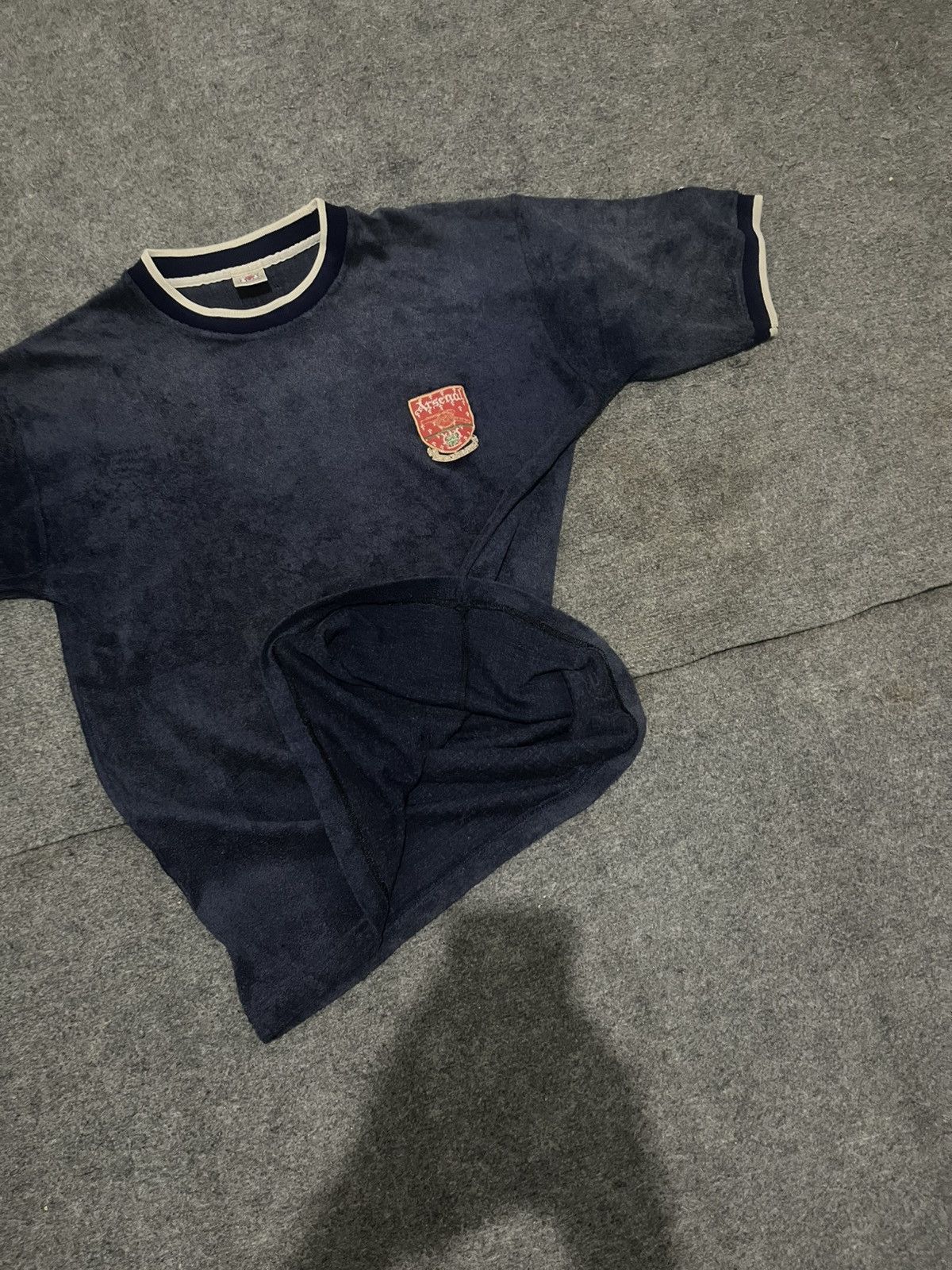 Japanese Brand Metre 80s Velvet Arsenal Logo Tee Vintage Size US L / EU 52-54 / 3 - 14 Thumbnail