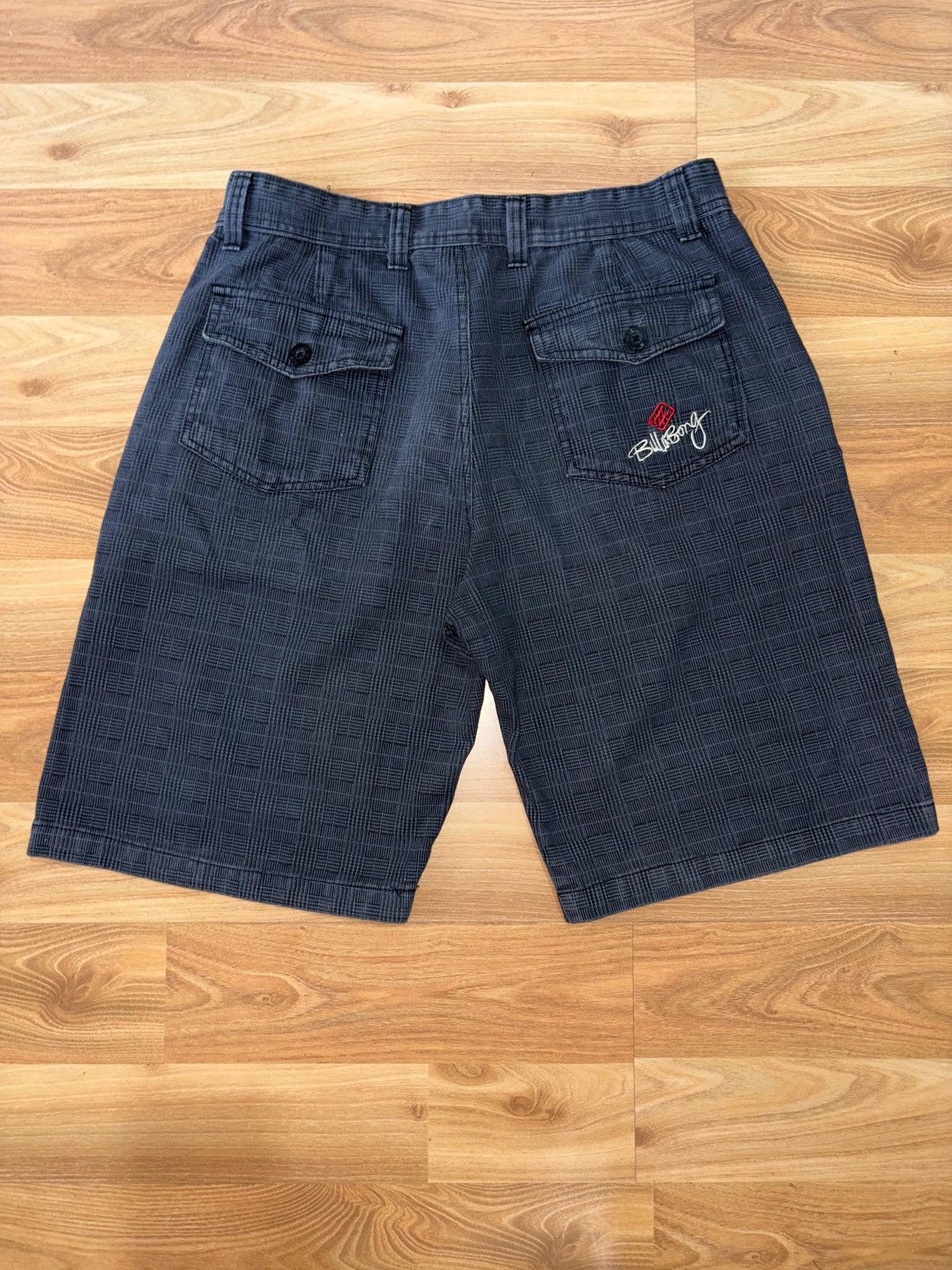 Billabong Y2K Vintage Billabong BoardShorts Size US 36 / EU 52 - 2 Thumbnail