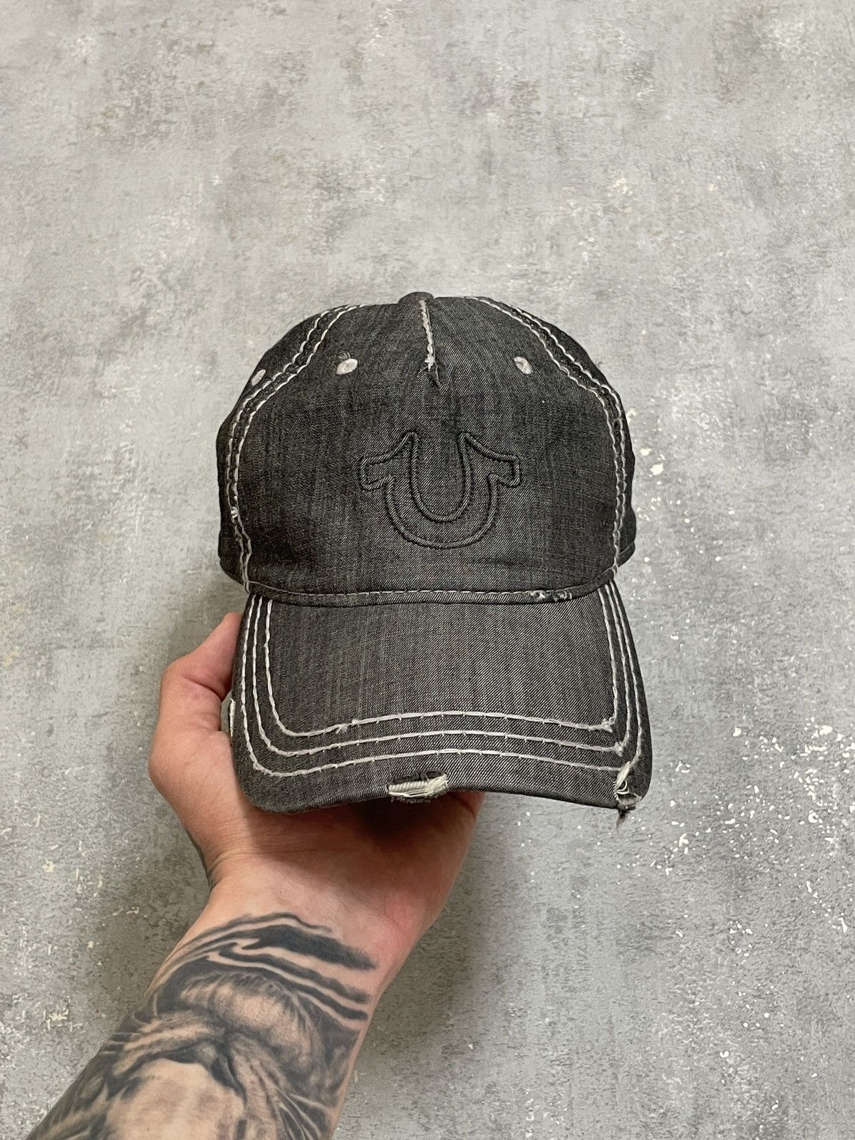 True Religion True Religion Y2K Men’s Distressed Baseball Cap Size ONE SIZE - 2 Thumbnail