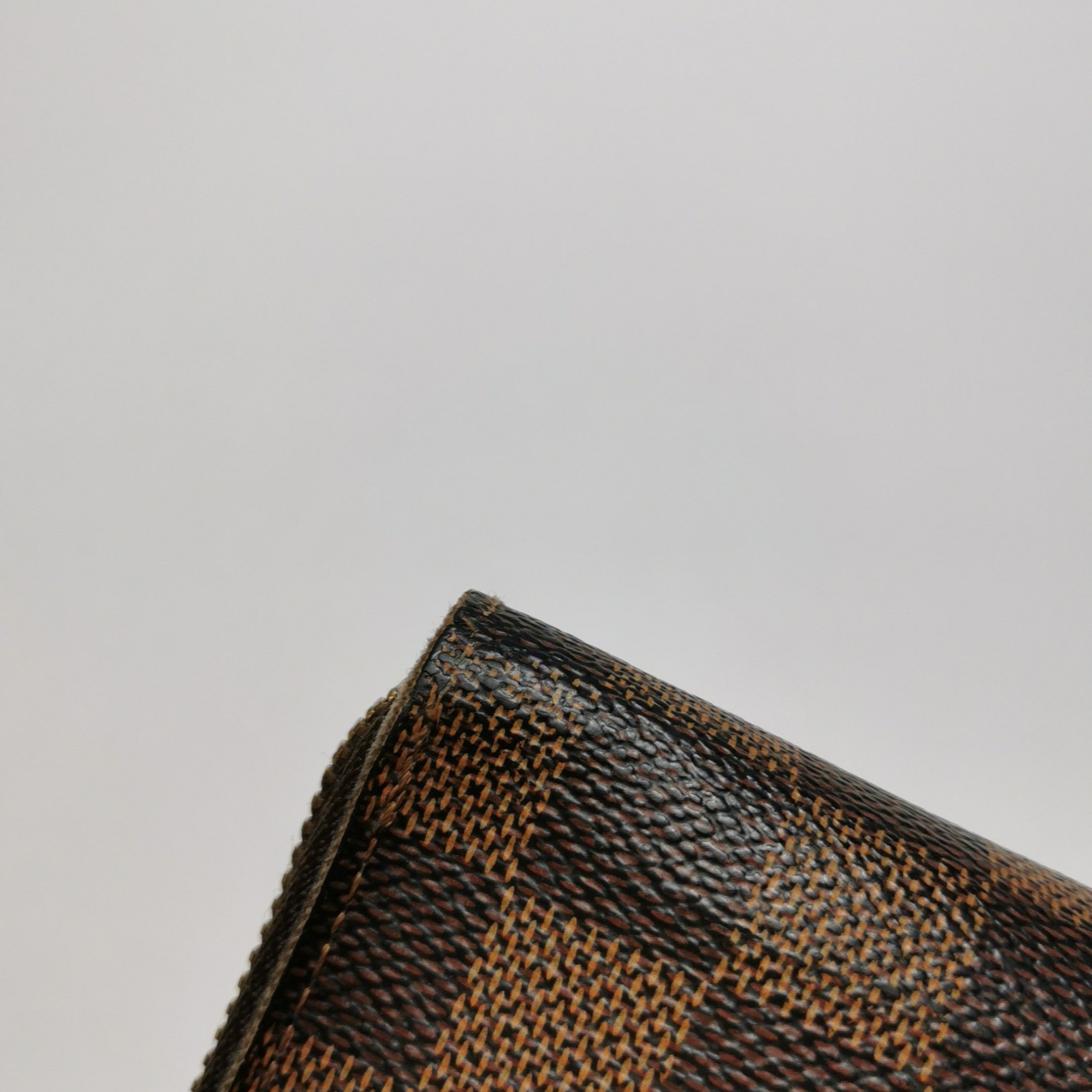 Louis Vuitton Louis Vuitton (LV) Zippy Checkerboard Zipper Clutch -y2506 Size ONE SIZE - 6 Thumbnail