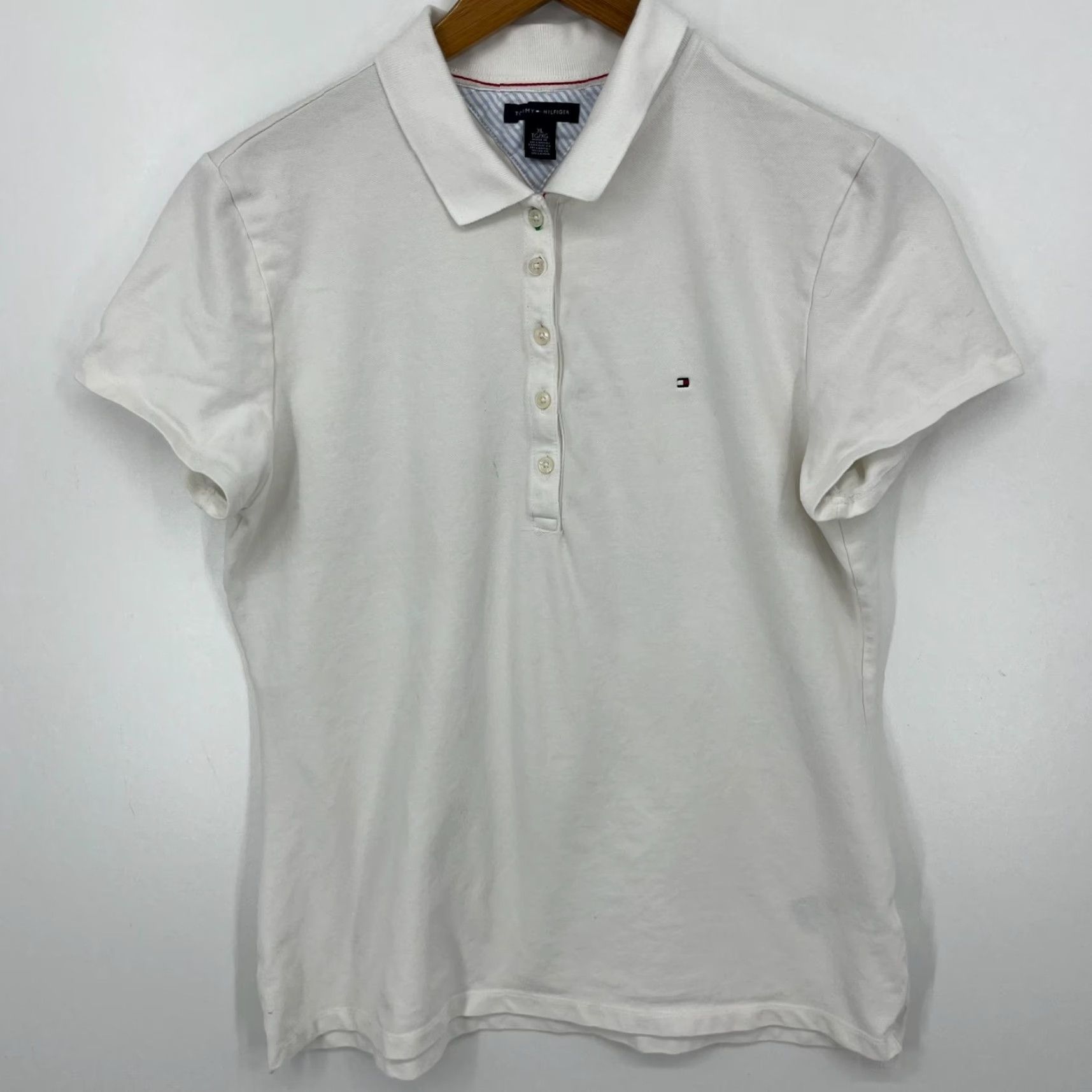 Tommy Hilfiger Tommy Hilfiger Polo Shirt Women's XL White Solid Cotton Blend Logo Button Collared Casual Times: 90s? (adjusted) Size XL / US 12-14 / IT 48-50 - 2 Thumbnail