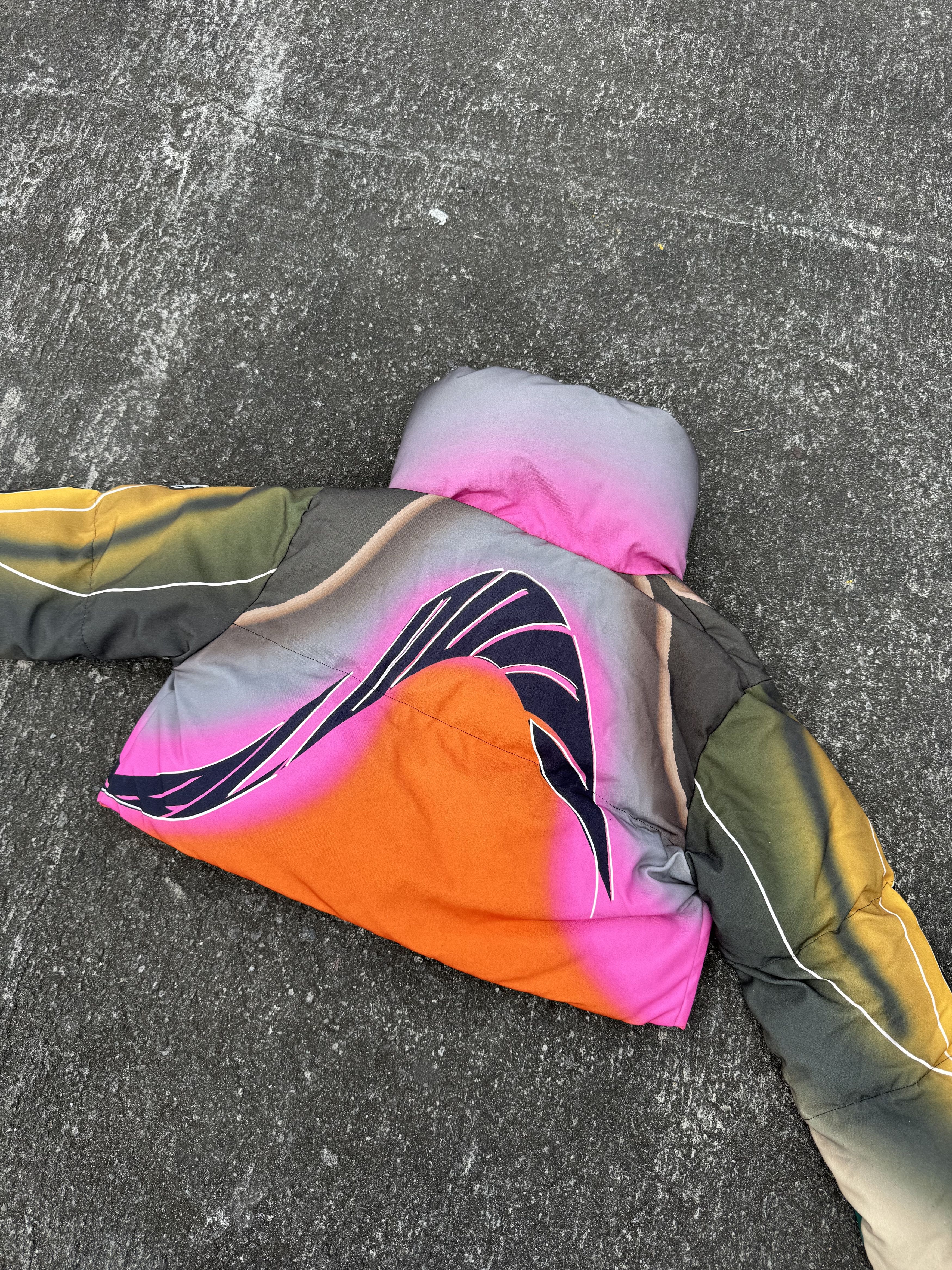 Other Wizzolx Birds Of Paradise Puffer Jacket Size US L / EU 52-54 / 3 - 4 Thumbnail