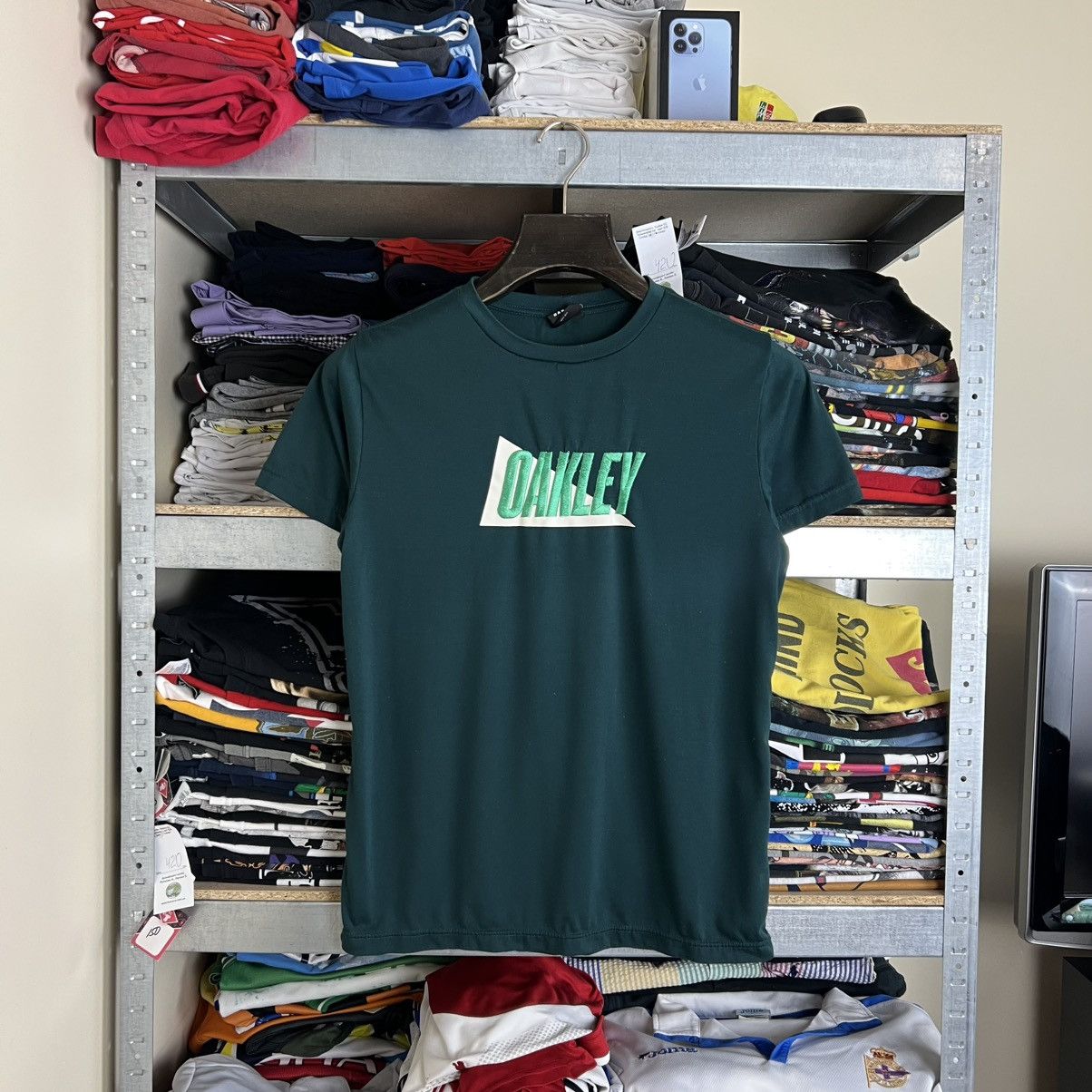Vintage Rare! Oakley Perfomance Fit Spell Out Vintage Tee 00s Size US M / EU 48-50 / 2 - 1 Thumbnail