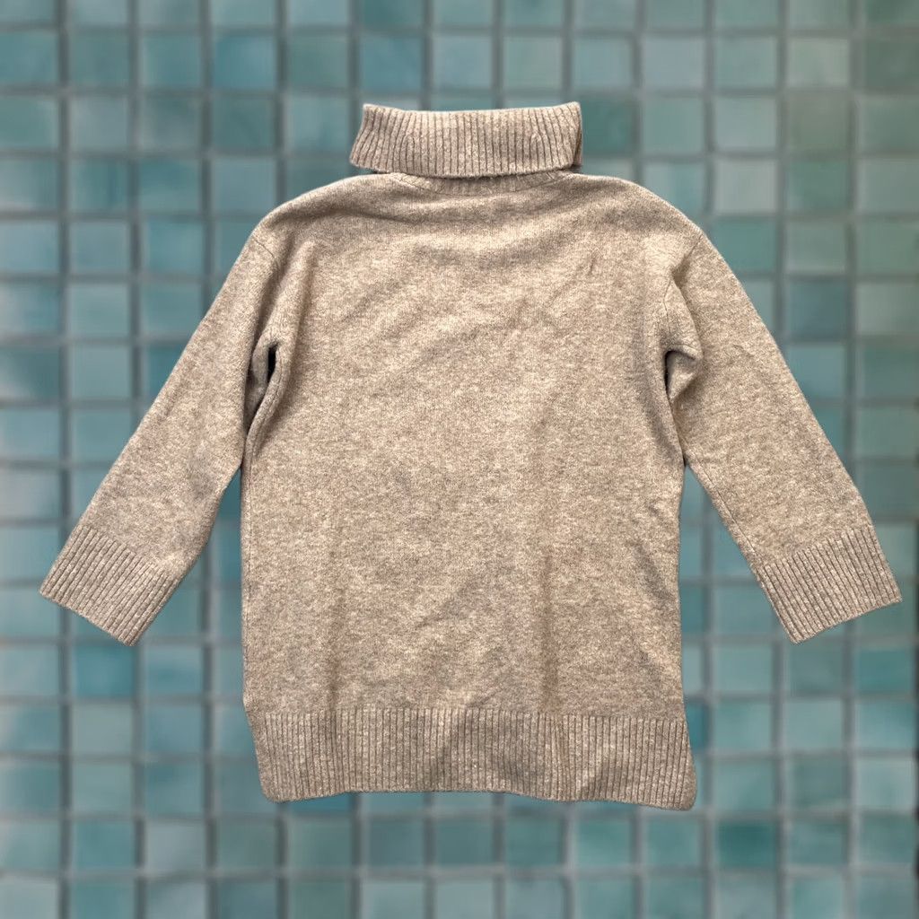 Uniqlo Uniqlo Sweater Women Small Beige Souffle Yarn Turtleneck Tunic Ribbed Wool Blend Size S / US 4 / IT 40 - 1 Thumbnail