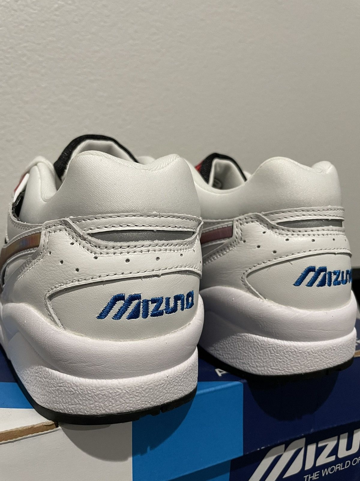 Mizuno 2018 Mizuno Sky Medal OG Size US 9 / EU 42 - 7 Thumbnail
