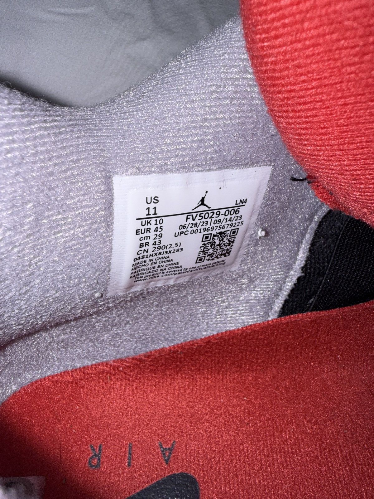 Jordan Brand Jordan 4 Retro Bred Reimagined Size US 11 / EU 44 - 4 Thumbnail