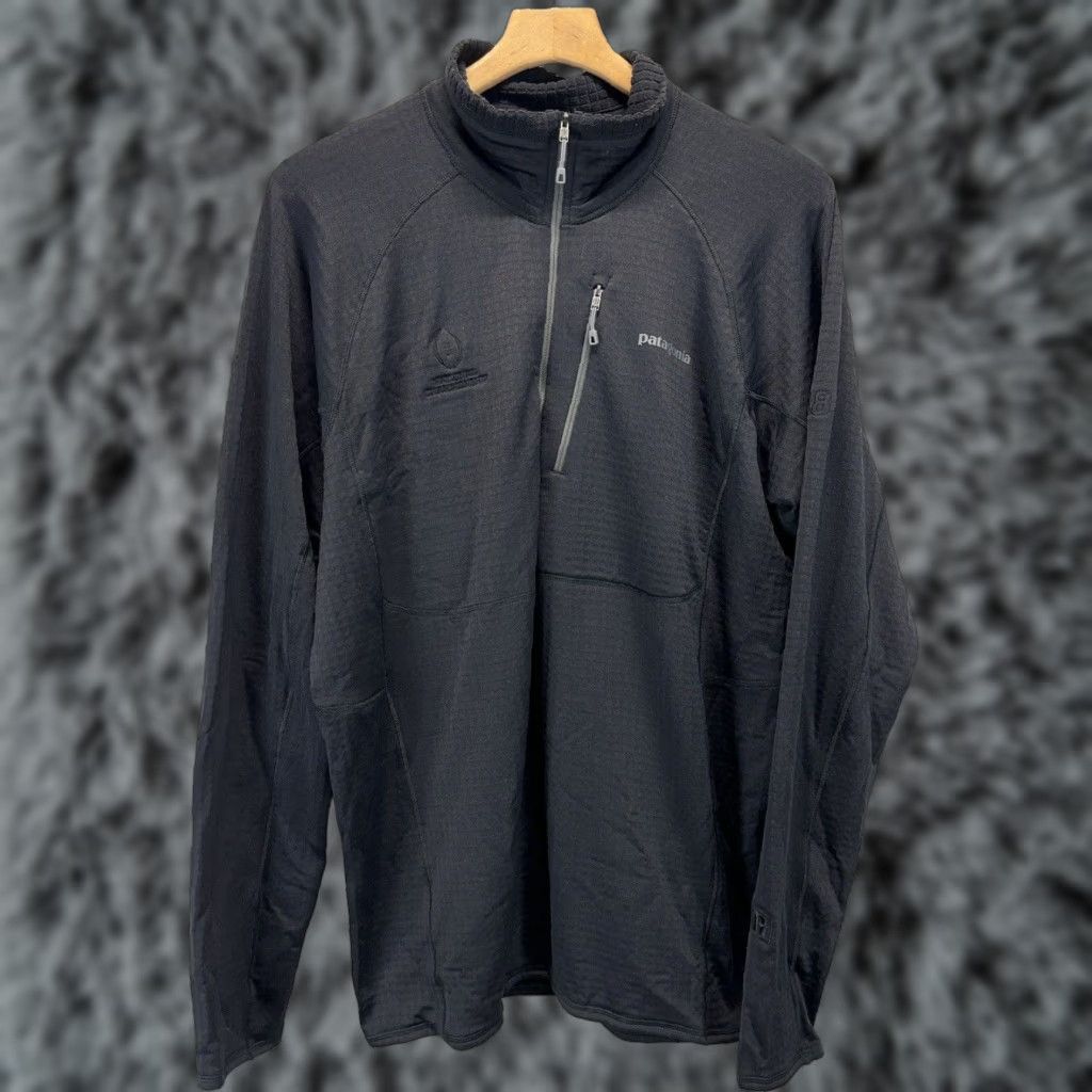 Patagonia Patagonia R1 Black 1/4 Zip Pullover Mens Regular XL Size Football Waffle Texture Logo Zipper Patagona? Size US XL / EU 56 / 4 - 1 Thumbnail