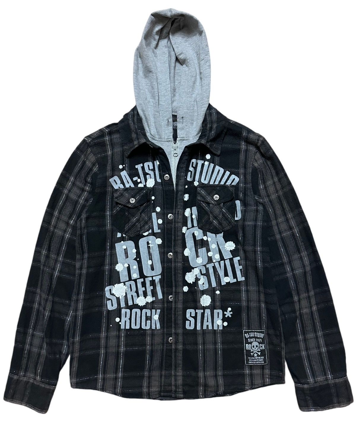 Japanese Brand × Seditionaries × Vintage Vintage Japan Ba-Tsu Studio Rock Skulls Gothic Shirts Size US S / EU 44-46 / 1 - 1 Thumbnail