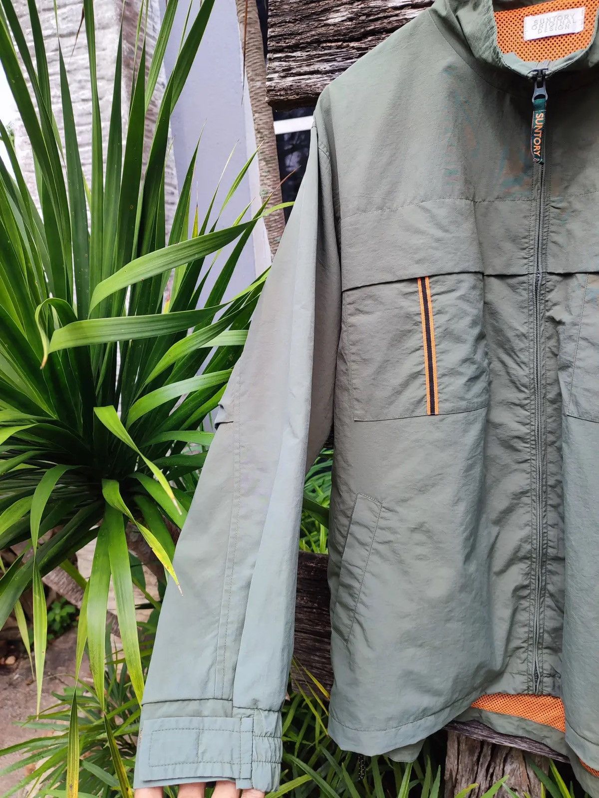 Japanese Brand Vintage Suntory Boss Coffee Windbreaker – Mocha Brazil Promo Size US L / EU 52-54 / 3 - 3 Thumbnail