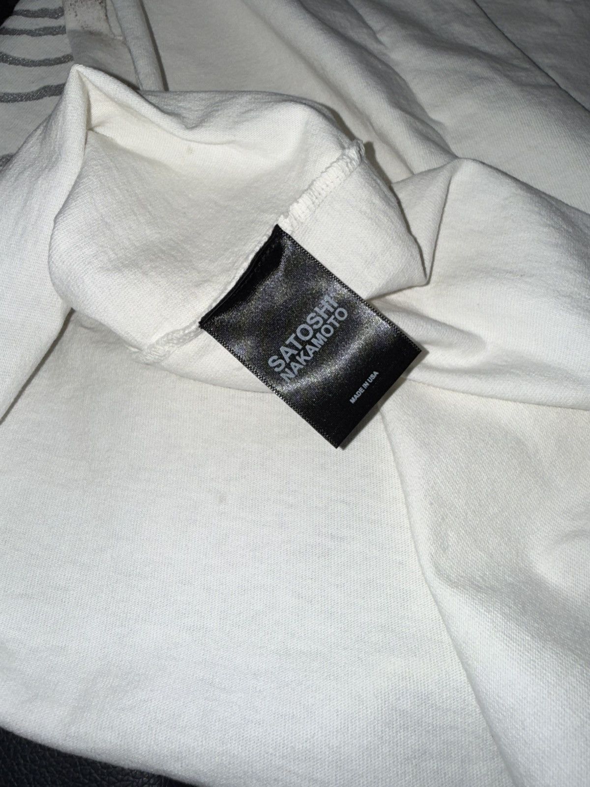 Satoshi Nakamoto Satoshi nakamoto logo t shirt Size US M / EU 48-50 / 2 - 4 Thumbnail