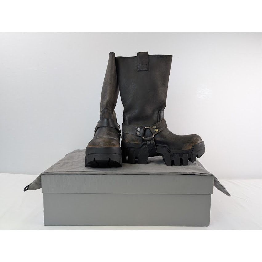Balenciaga o1rshd1 Q:2 / Bulldozer Harness Boots in Faded Black Size US 9 / EU 42 - 19 Thumbnail
