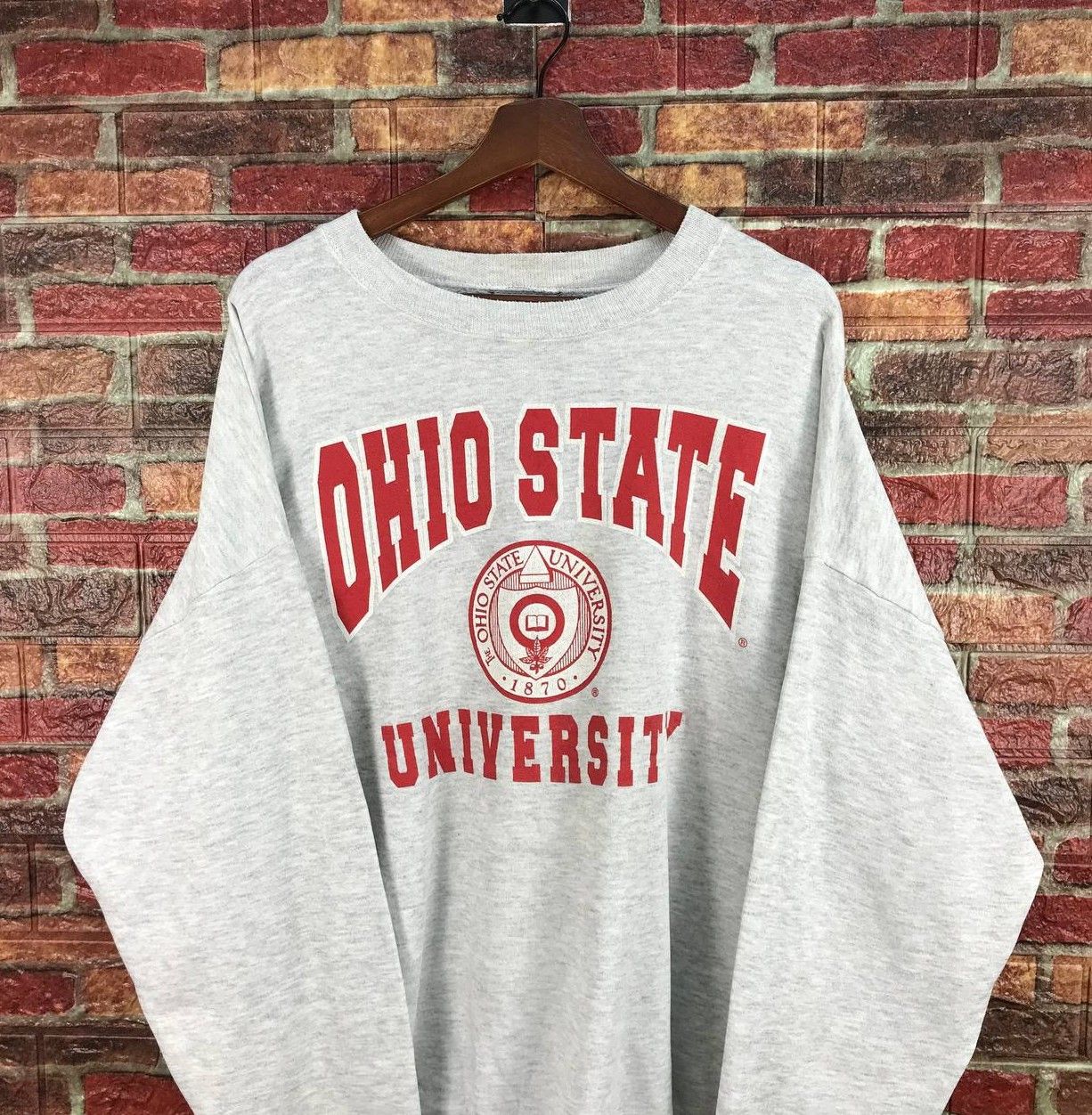Vintage RARE VINTAGE 90S OHIO UNIVERSITY BAGGY CREWNECK Size US XXL / EU 58 / 5 - 3 Thumbnail