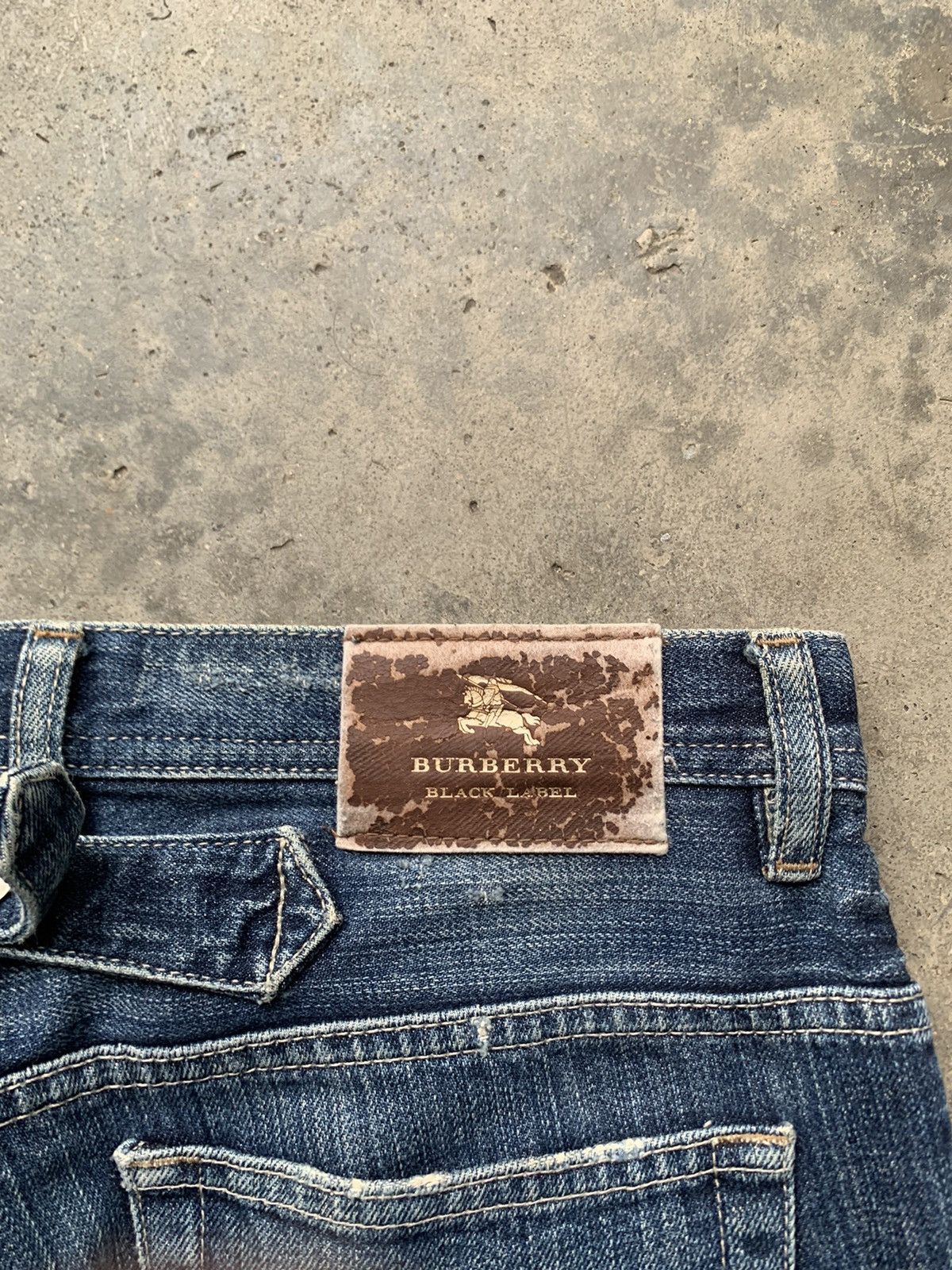 Burberry 🔥BURBERRY BLACK LABEL STRAIGHT CUT JEANS Size US 30 / EU 46 - 14 Thumbnail