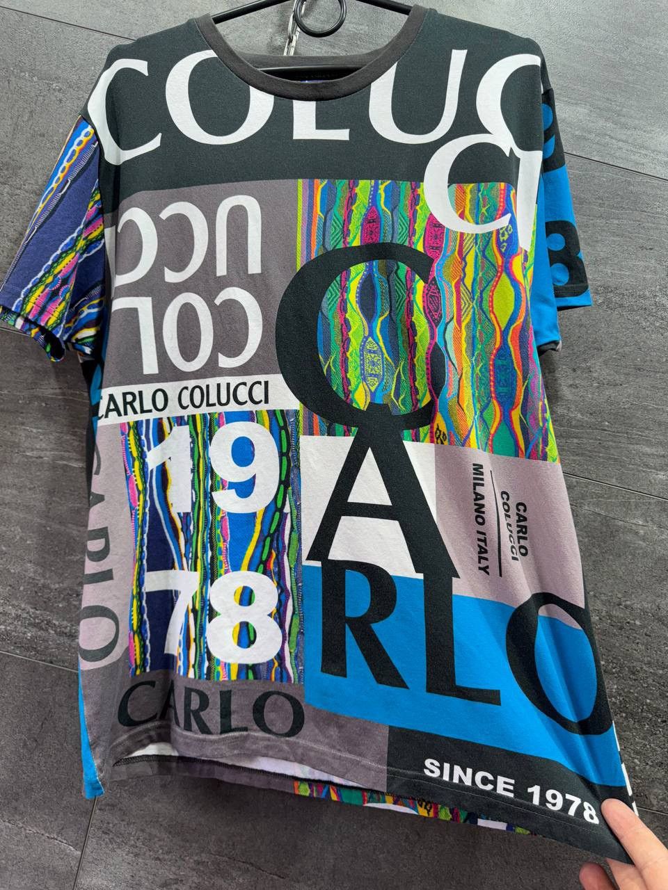 Carlo Colucci Carlo Colucci Tee multi logo Size US M / EU 48-50 / 2 - 5 Thumbnail
