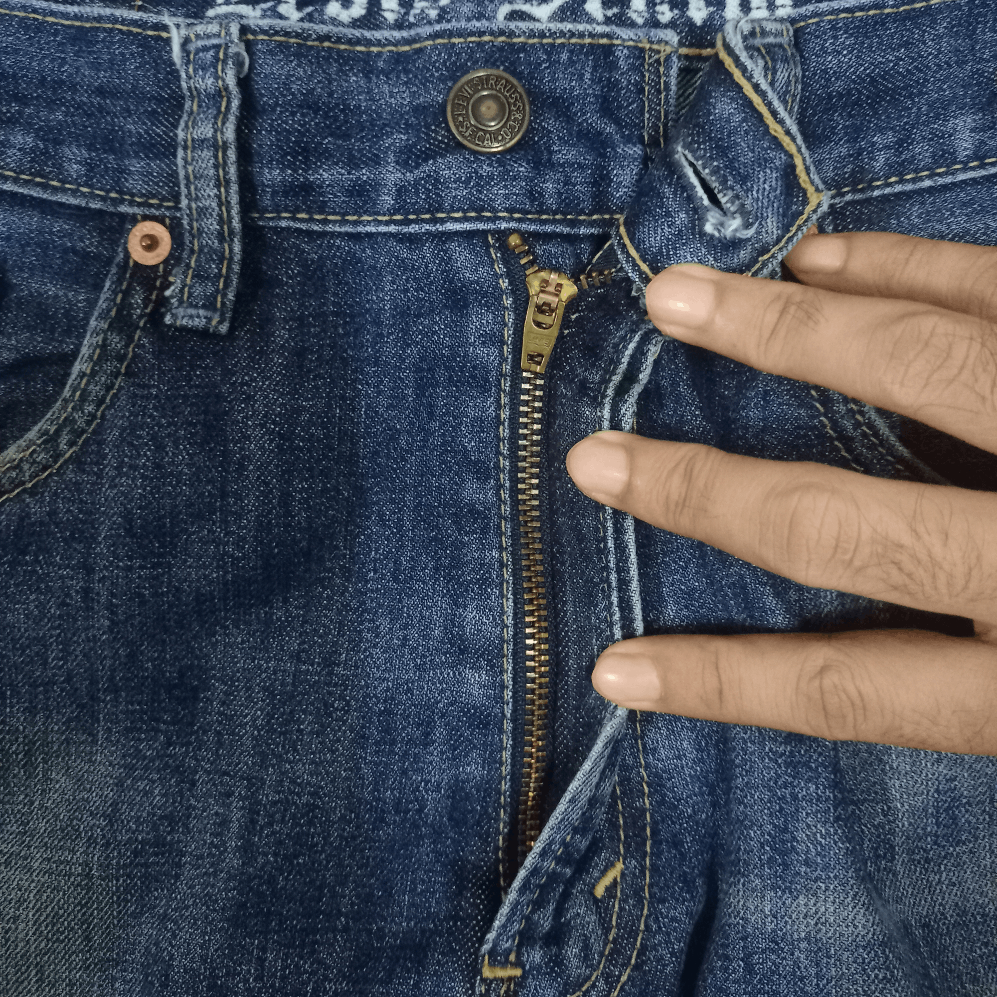Levi's × Levi's Vintage Clothing Vintage 90s Levis Blue Wash Baggy Distressed Jeans 30x28 Size US 30 / EU 46 - 3 Thumbnail