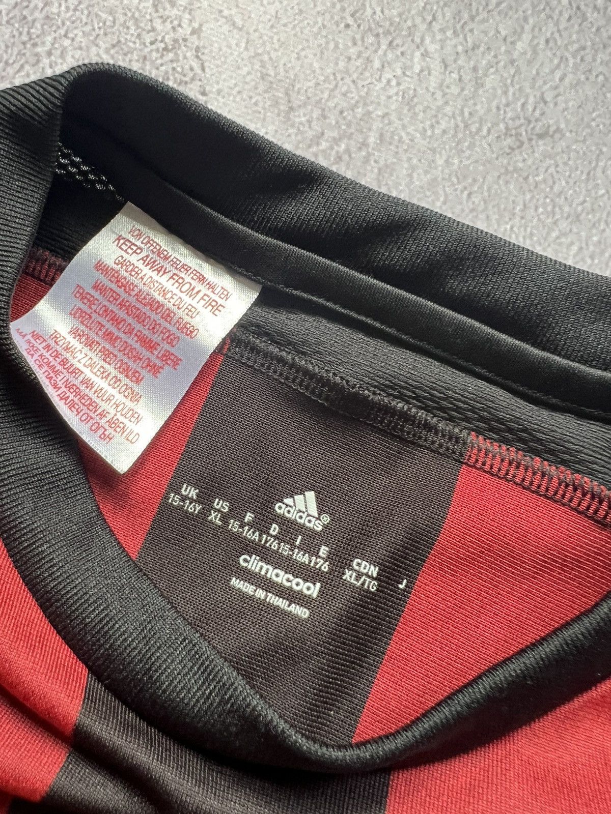 Adidas Adidas Fc AC Milan 2015 Football Jersey Size YXL Size US XS / EU 42 / 0 - 8 Thumbnail