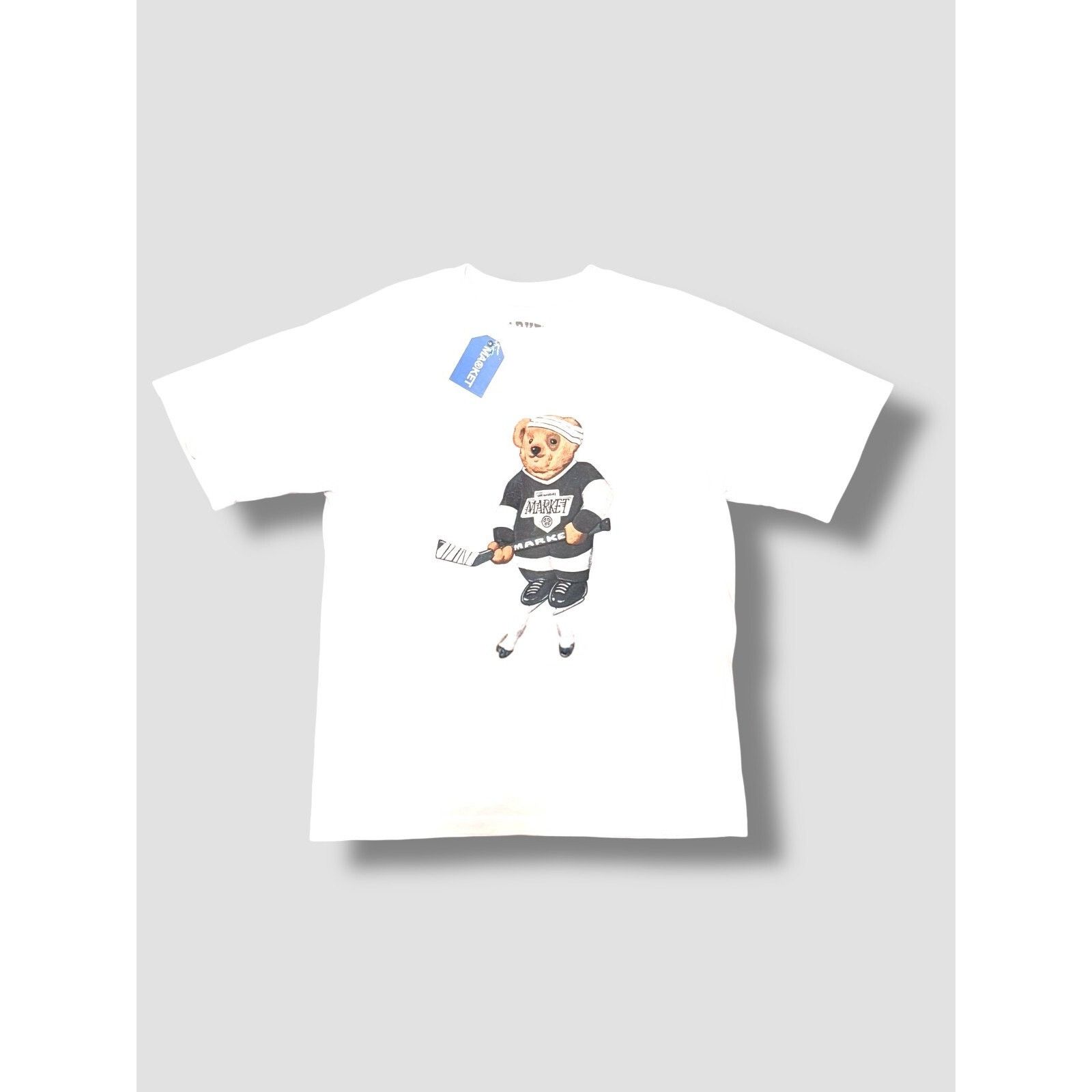 Market Chinatown Market Studios Hockey Bear Graphic T-Shirt L Size US L / EU 52-54 / 3 - 2 Thumbnail