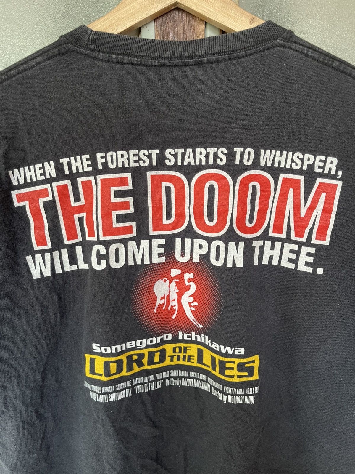 Japanese Brand Vintage Lord Of The Lies Somegoro Ickikawa Sun Faded Tee Size US M / EU 48-50 / 2 - 6 Thumbnail