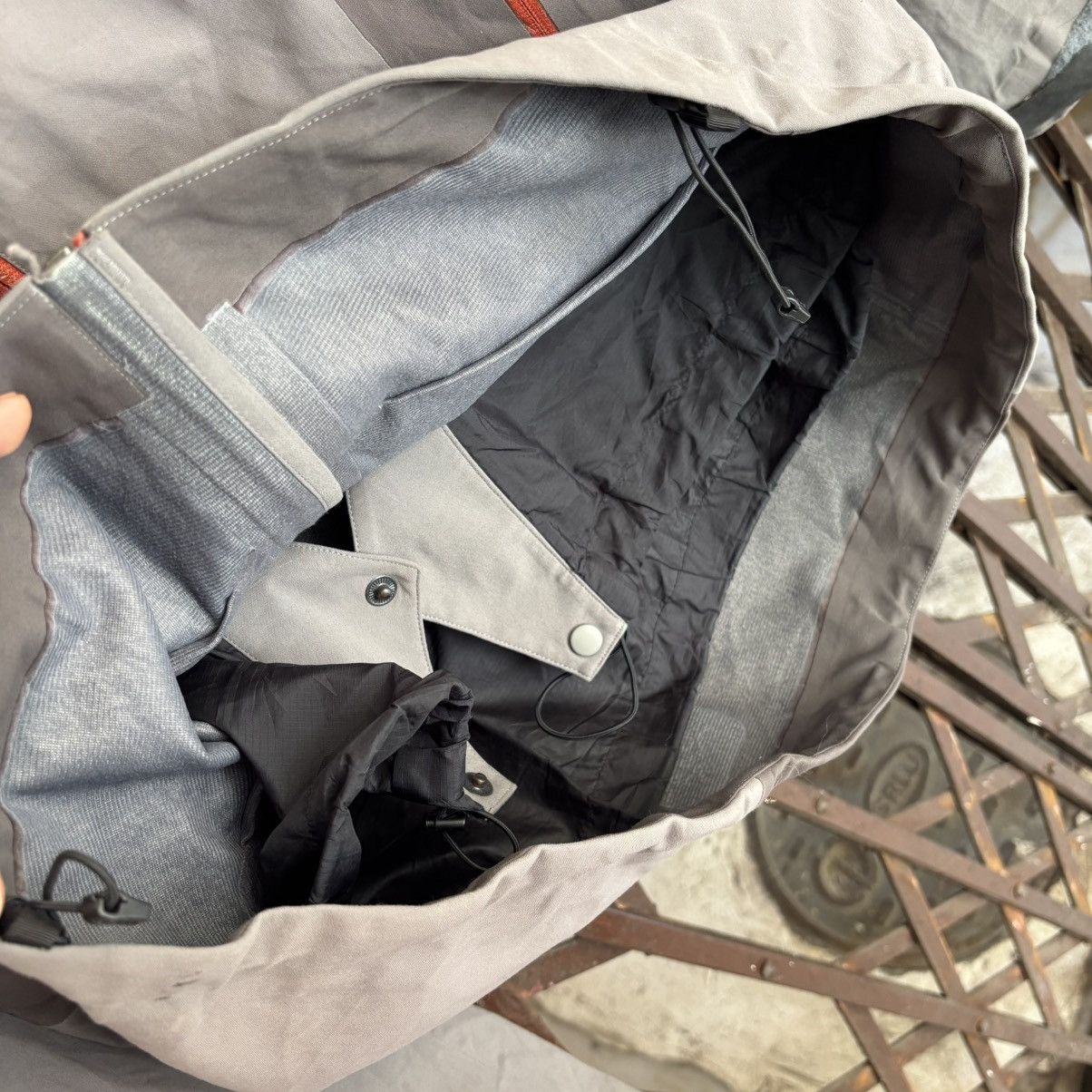 Arc'teryx Vintage Arcteryx Stingray GTX ‘Gunmetal’ Jacket Size US M / EU 48-50 / 2 - 5 Thumbnail
