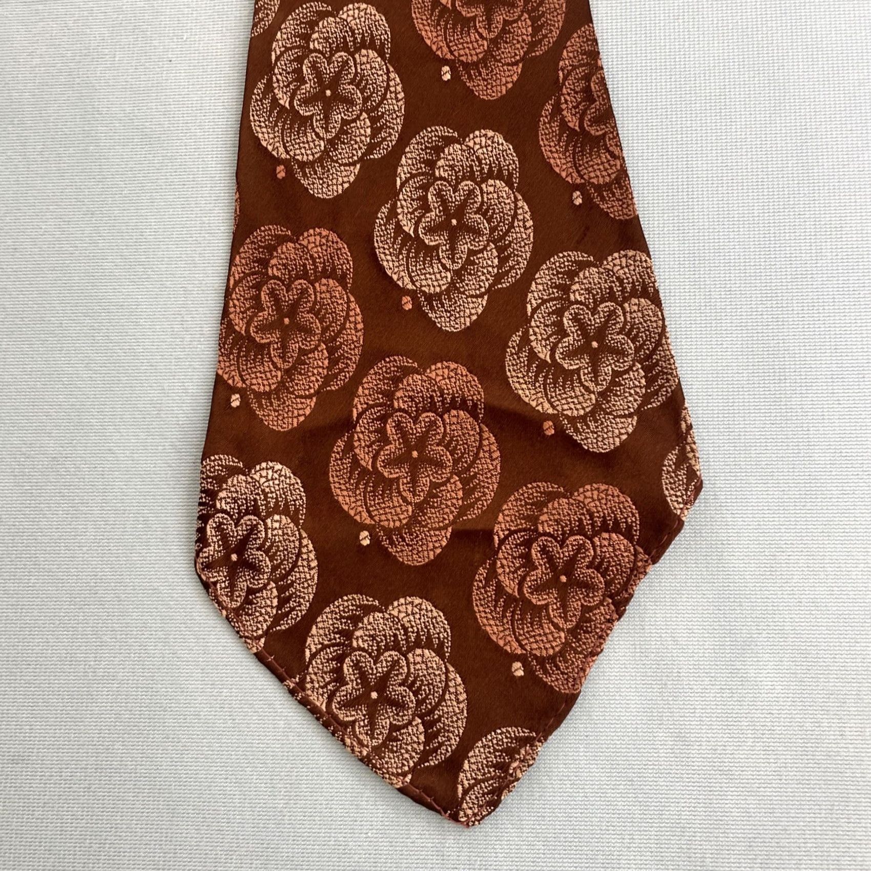 Arrow VINTAGE Arrow Tie Brown Silk Woven Floral MCM Wide Kipper Rockabilly 40s Vtg 4.5x51 Size ONE SIZE - 4 Thumbnail