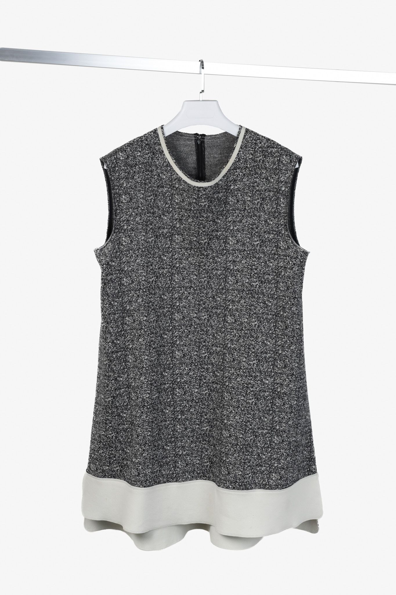Marie Saint Pierre Marie Saint Pierre Grey Tweed Trapeze Style Dress Size L / US 10 / IT 46 - 1 Thumbnail