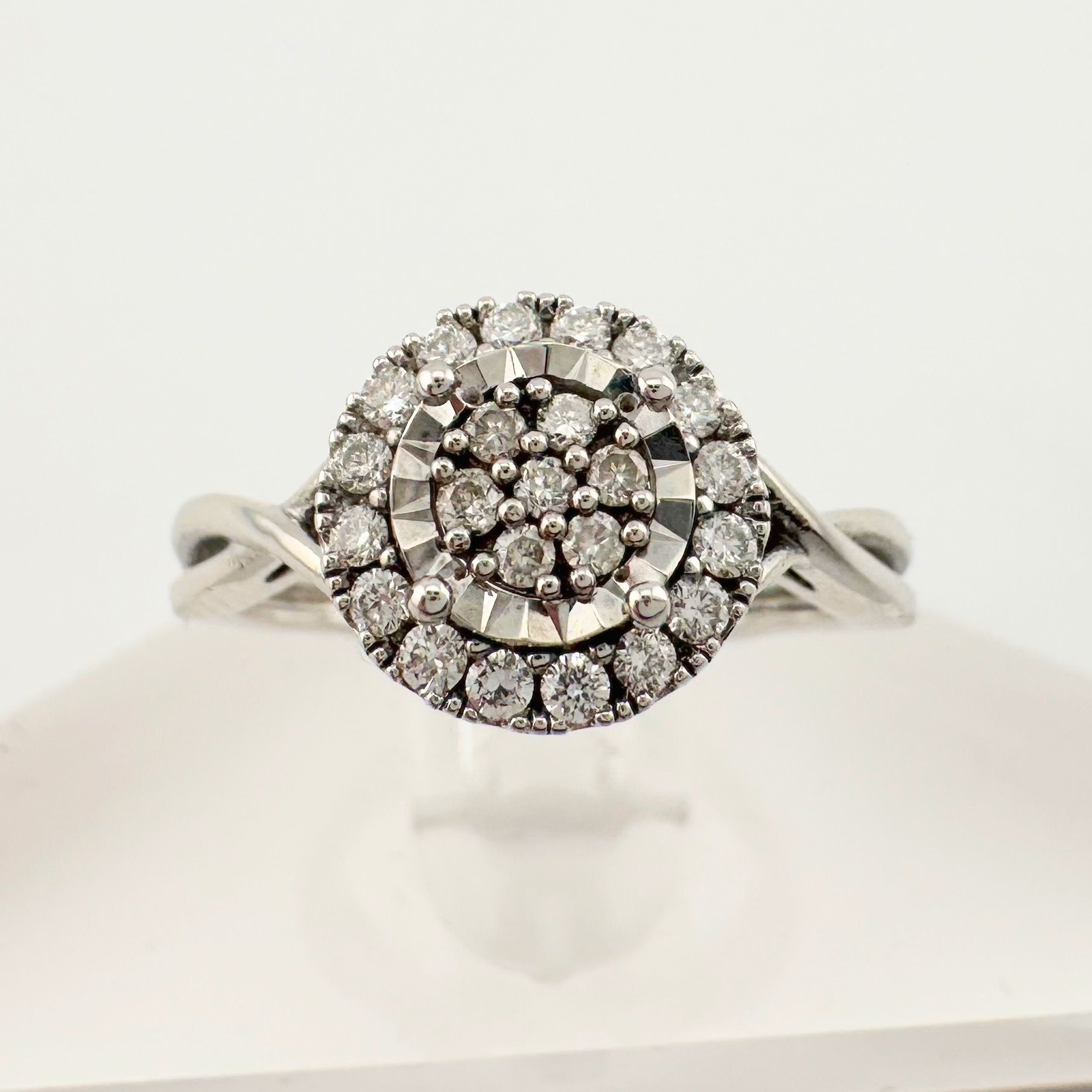 Other 1/4 Ct Lab Grown Diamond Cluster Twisted Shank Ring - SIze 7 Size ONE SIZE - 2 Thumbnail