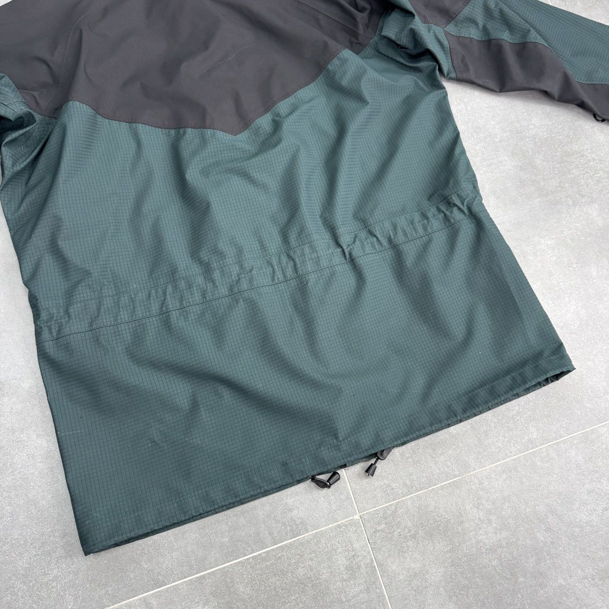 Berghaus Vintage Berghaus Extrem 7000 Gore-Tex Fabric Coat Jacket 90s Size US XL / EU 56 / 4 - 24 Thumbnail