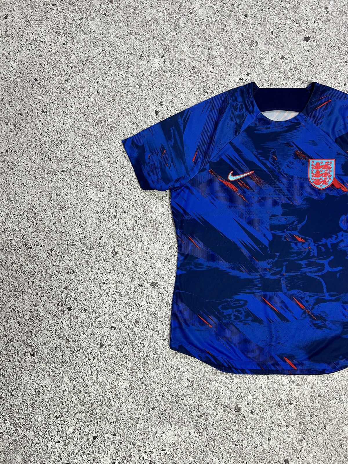 Nike Women's Nike Dri-FIT Pre-Match Soccer Top England Size L Size L / US 10 / IT 46 - 3 Thumbnail