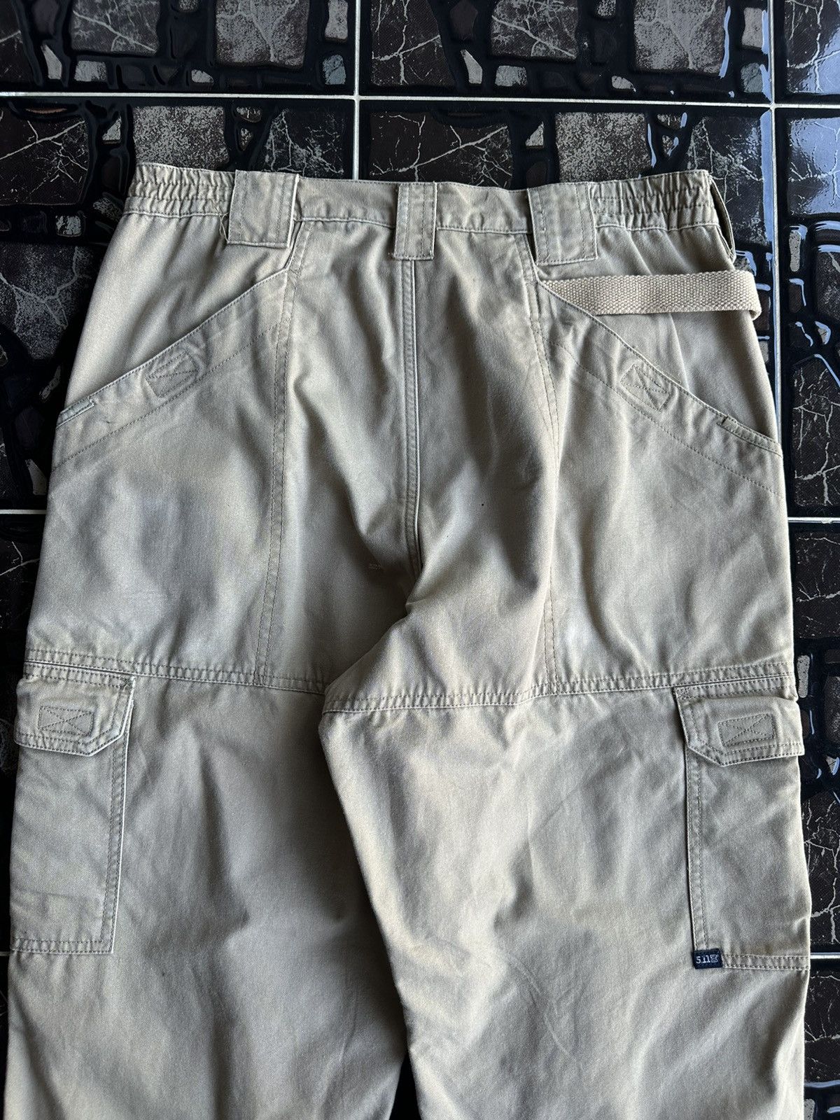 5.11 × Voodoo Tactical 5.11 Tactical Cargo Outdoor Baggy Pant D159 Size US 32 / EU 48 - 13 Thumbnail