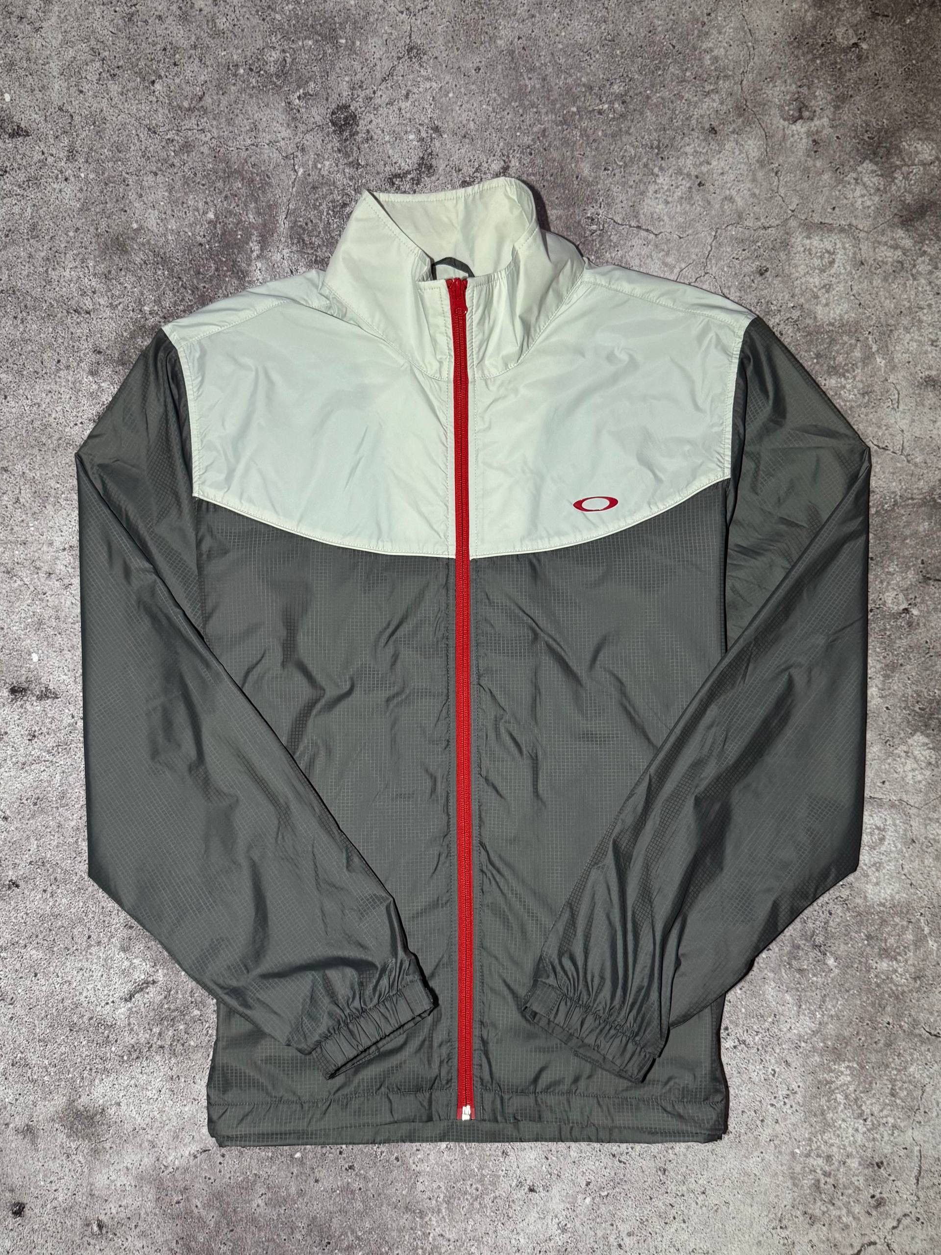 Oakley Oakley Vintage Light Jacket Streetwear Rare Size US L / EU 52-54 / 3 - 1 Thumbnail