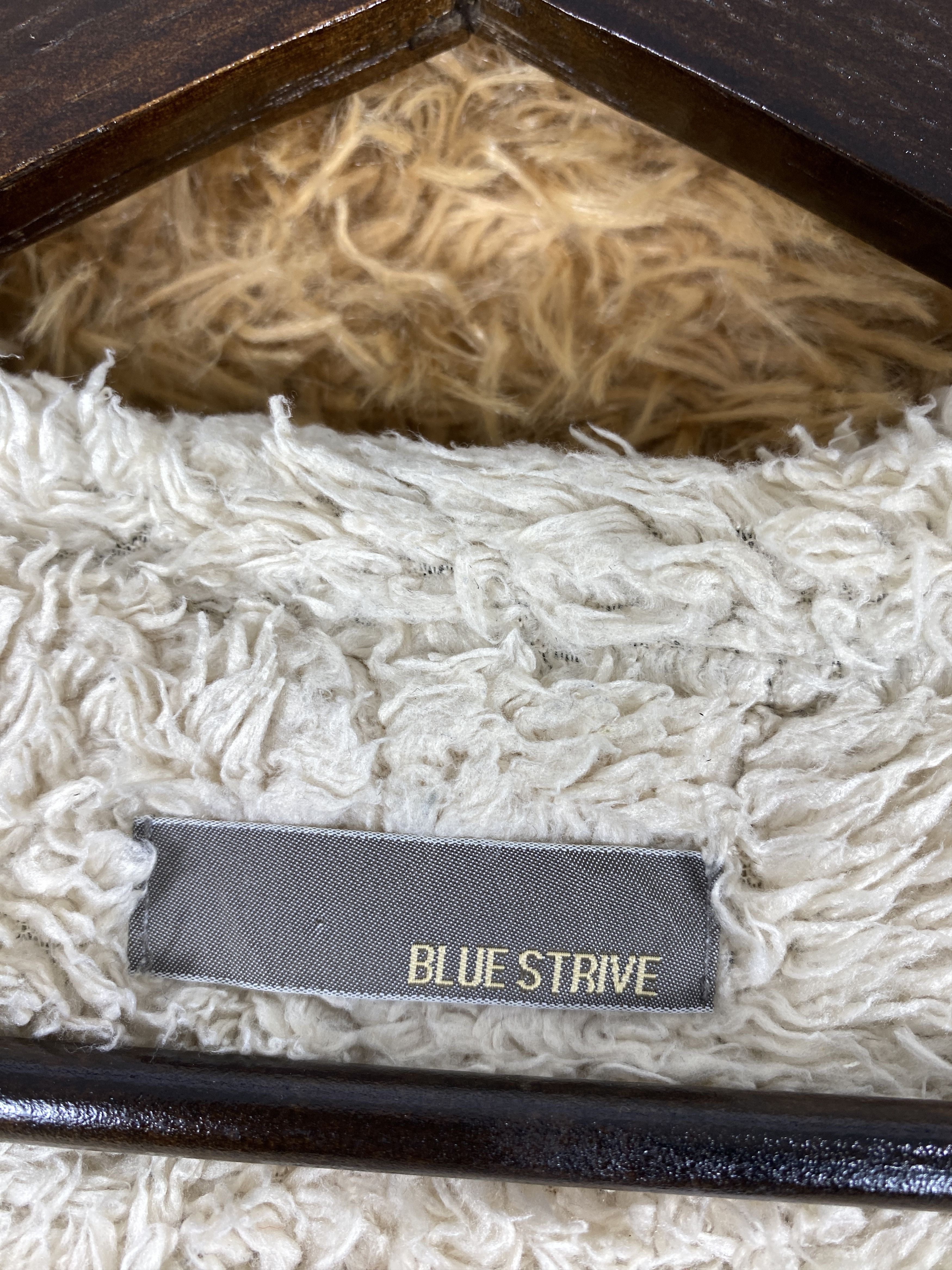 Japanese Brand Vintage Blue Strive Hoodie Sherpa Lining Jacket J2195 Size US M / EU 48-50 / 2 - 10 Thumbnail