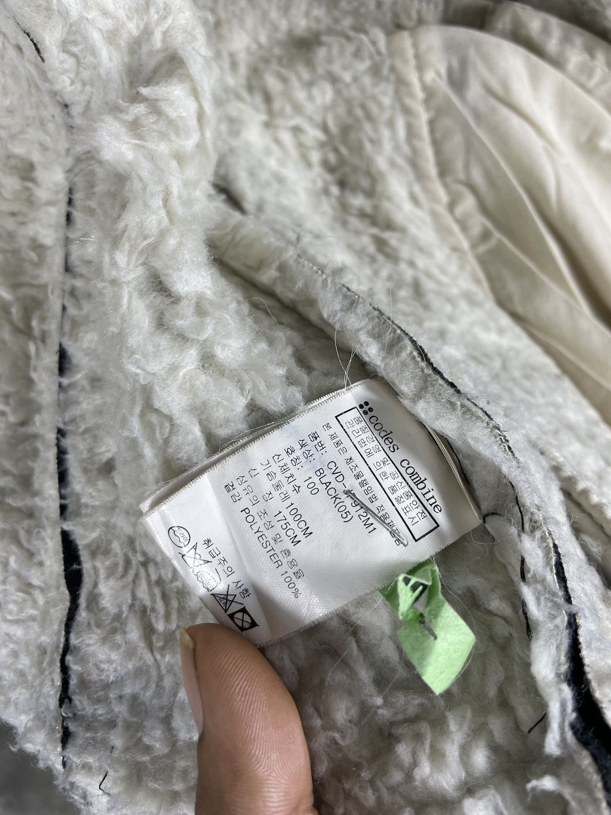 Codes Combine Raccoon fur collar biker jacket by codes combine Size US L / EU 52-54 / 3 - 10 Thumbnail