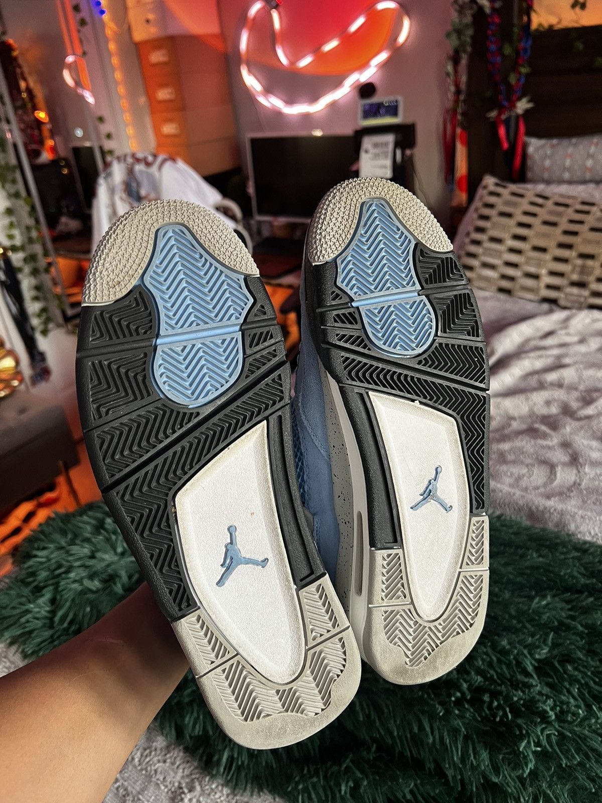 Jordan Brand × Nike Air Jordan 4 Retro ‘University Blue’ Size 8.5 Size US 8.5 / EU 41-42 - 4 Thumbnail