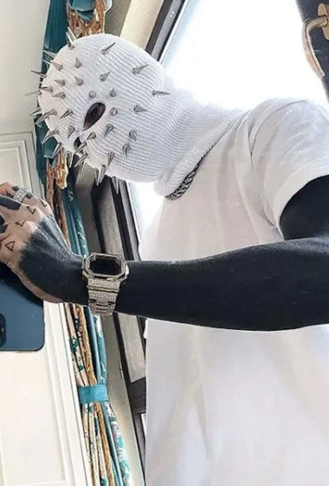 Other Spikey the Spike Face Mask Size ONE SIZE - 4 Thumbnail