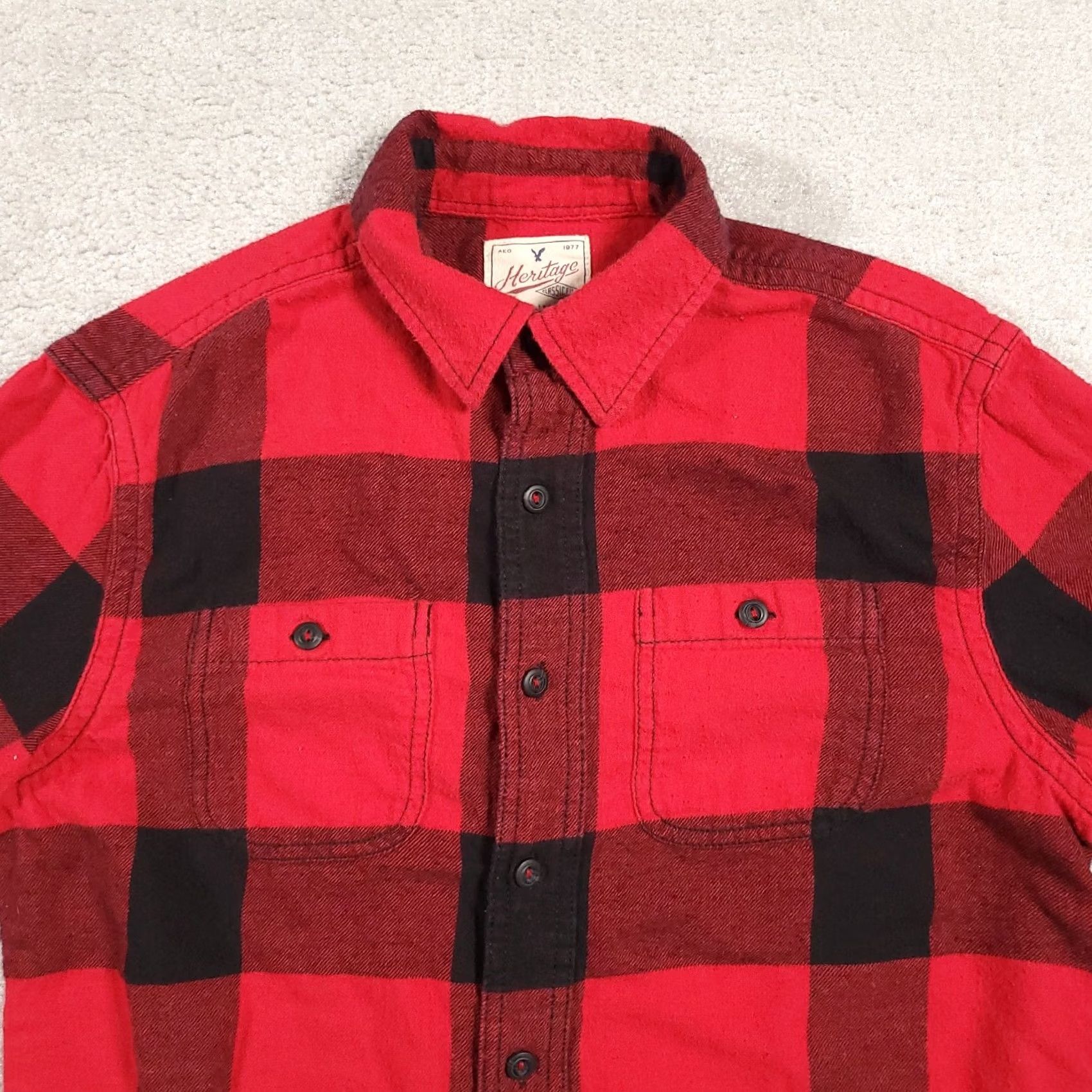American Eagle Outfitters VINTAGE American Eagle Outfitters Heritage Flannel Button Up Shirt Men S Long Sleeve Red Plaid Logo Shirt Button-Up Sweatshirt Not applicable Size US S / EU 44-46 / 1 - 3 Thumbnail