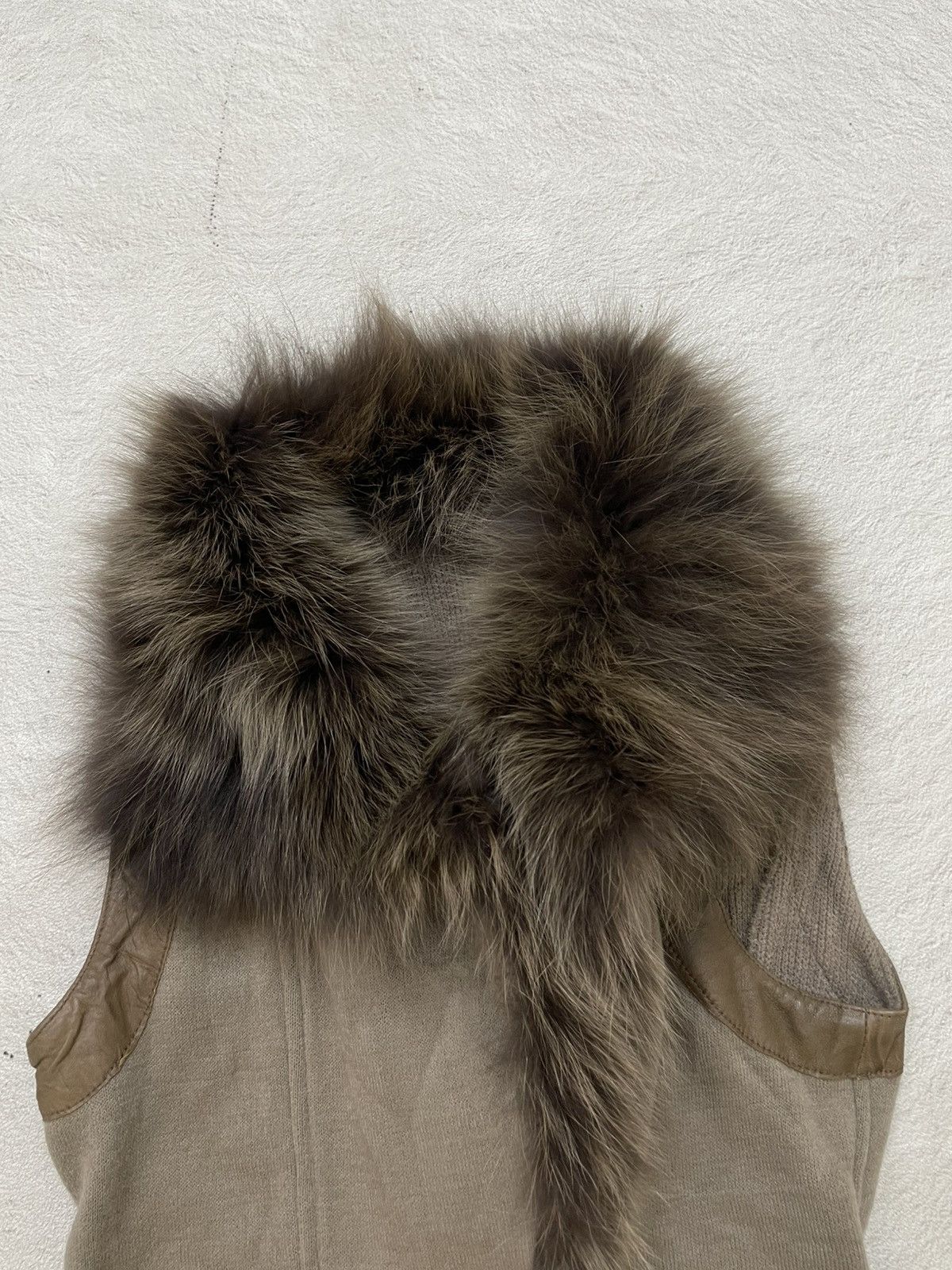 Le Grande Bleu (L.G.B.) 2000s Japanese Brown Suede Fur Trim Vest Shearling Ifsix y2k Size S / US 4 / IT 40 - 3 Thumbnail