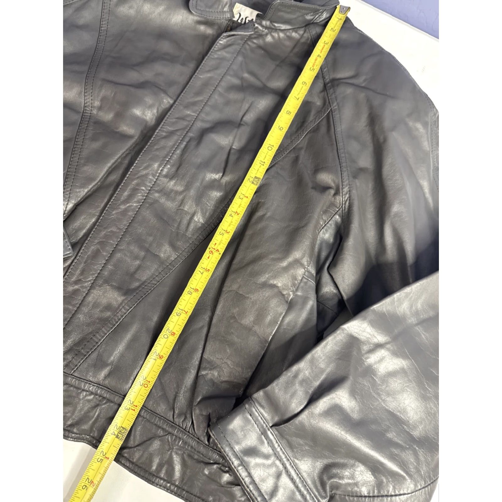 Wilson VINTAGE Wilson’s Leather Bomber Jacket Coat Men’s Sz 42 Gray Leather Coat Mens Small updates? Size US XS / EU 42 / 0 - 7 Thumbnail