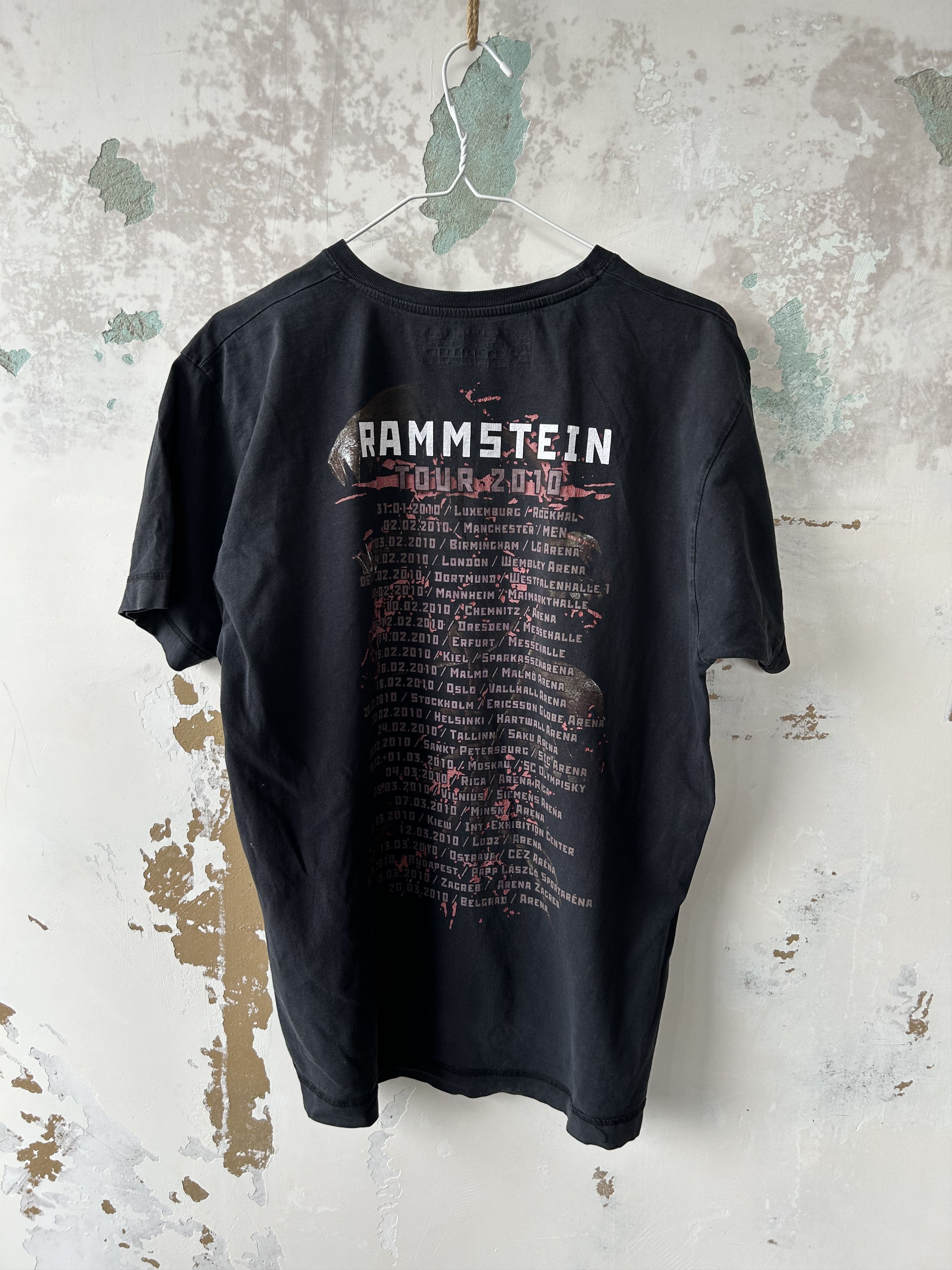 Band Tees Vintage Rammstein Shirt Band Tees Nine Inch Nails Size US M / EU 48-50 / 2 - 4 Thumbnail