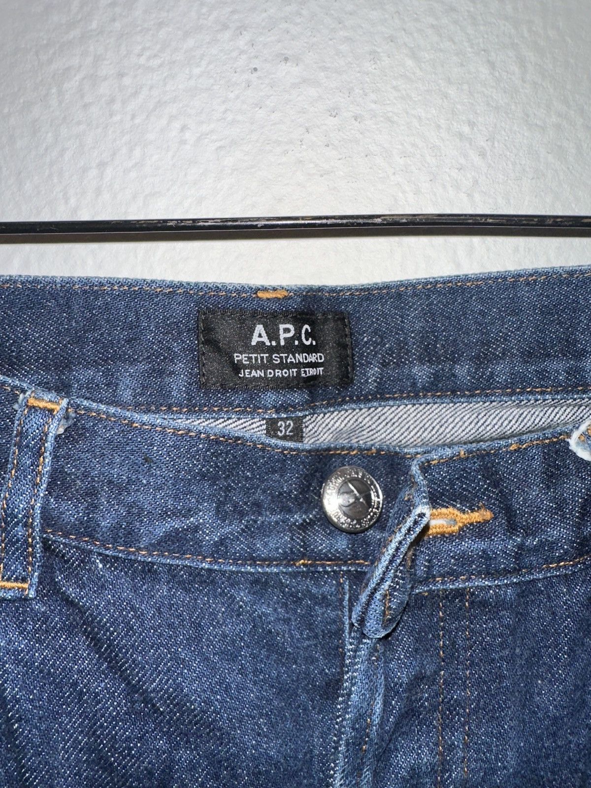 A.P.C. APC Petit Standard Size US 32 / EU 48 - 2 Thumbnail