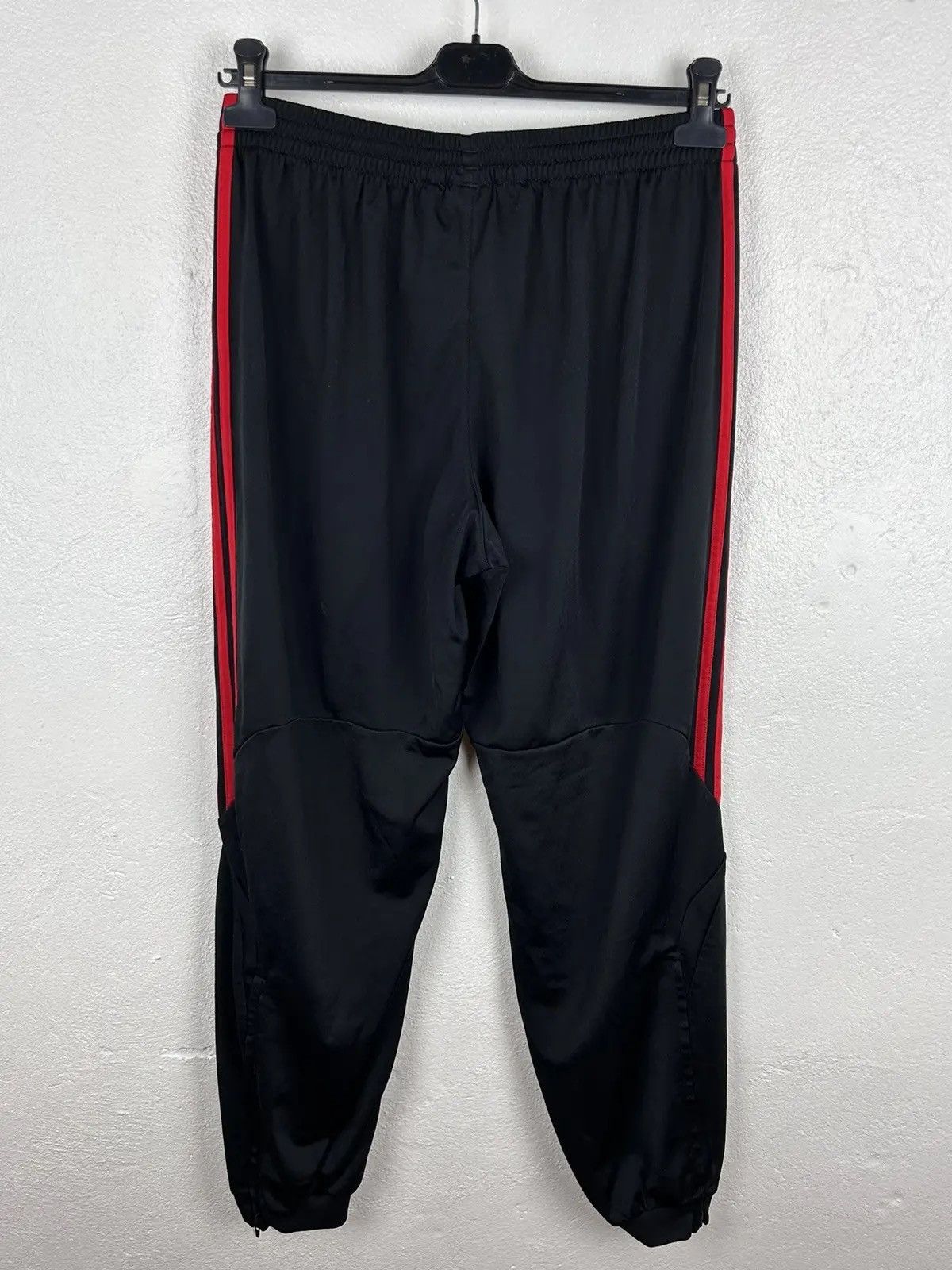 Adidas 00s Vintage Adidas AC Milan 2009 Tracksuit Pants Size US 34 / EU 50 - 6 Thumbnail