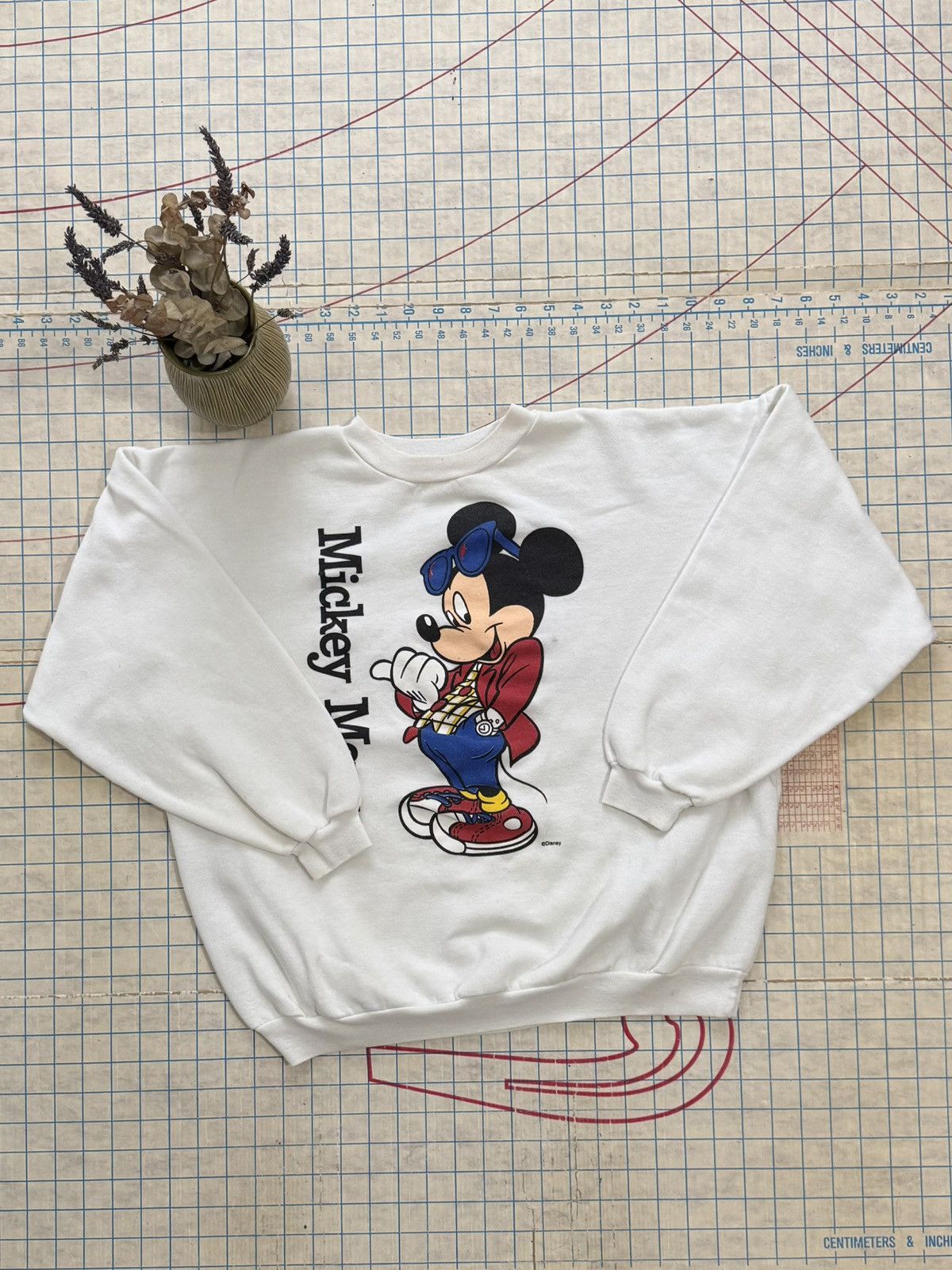 Disney × Mickey Mouse × Vintage Vintage Mickey Mouse Graphic Crewneck Sweater Women’s Medium Size M / US 6-8 / IT 42-44 - 8 Thumbnail