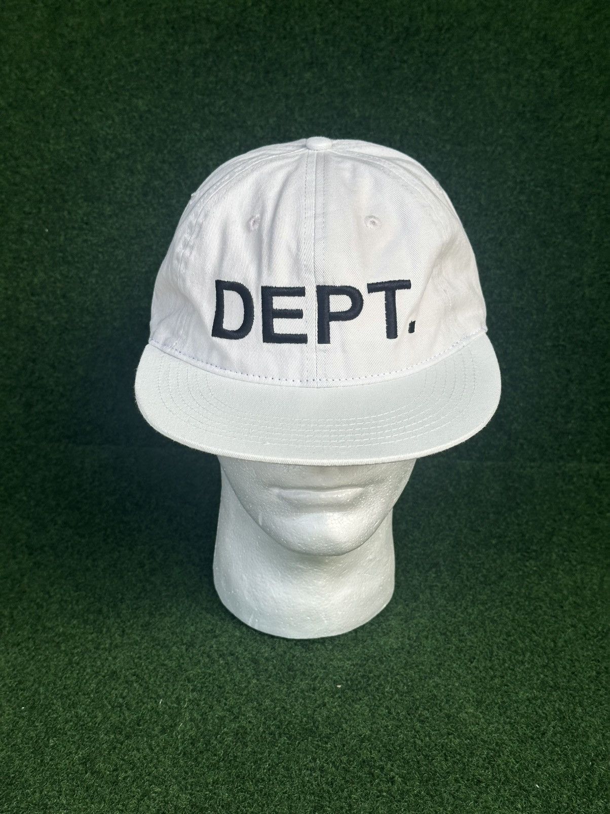 Gallery Dept. White Gallery Dept Hat Size ONE SIZE - 1 Thumbnail