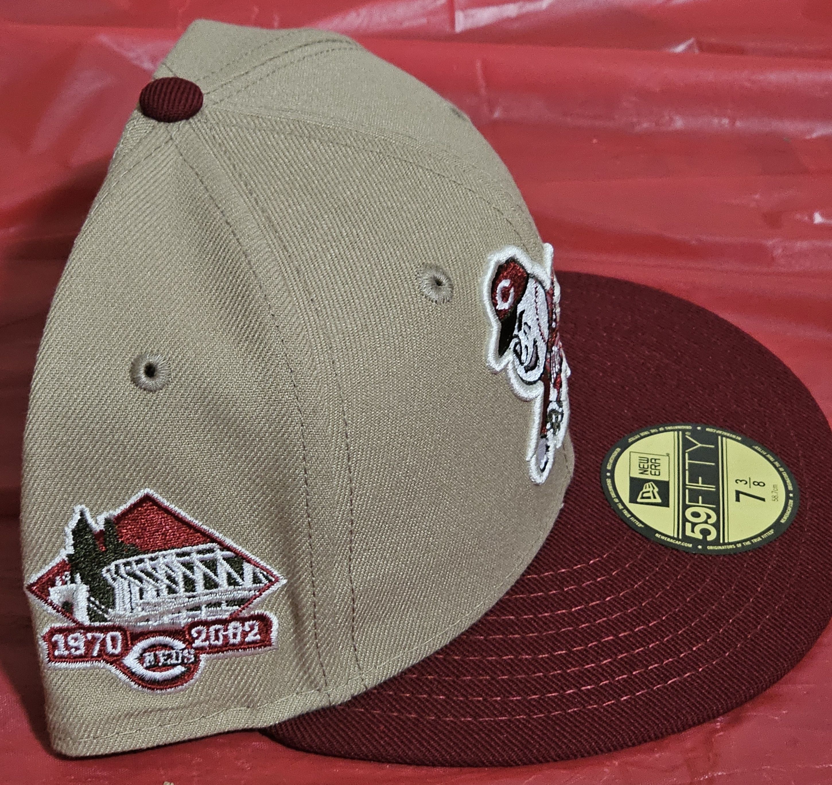 New Era CINCINNATI REDS FITTED HAT SIZE 7 3/8 Size ONE SIZE - 3 Thumbnail