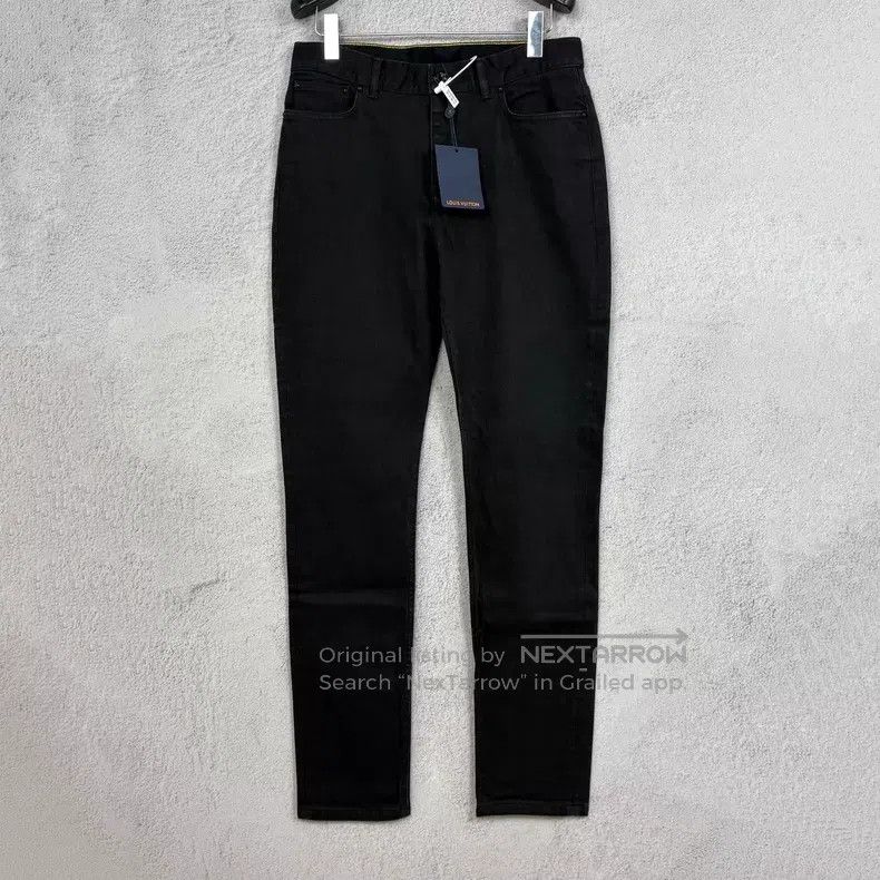 Louis Vuitton Louis Vuitton Black Simple Jeans Size US 31 - 1 Thumbnail