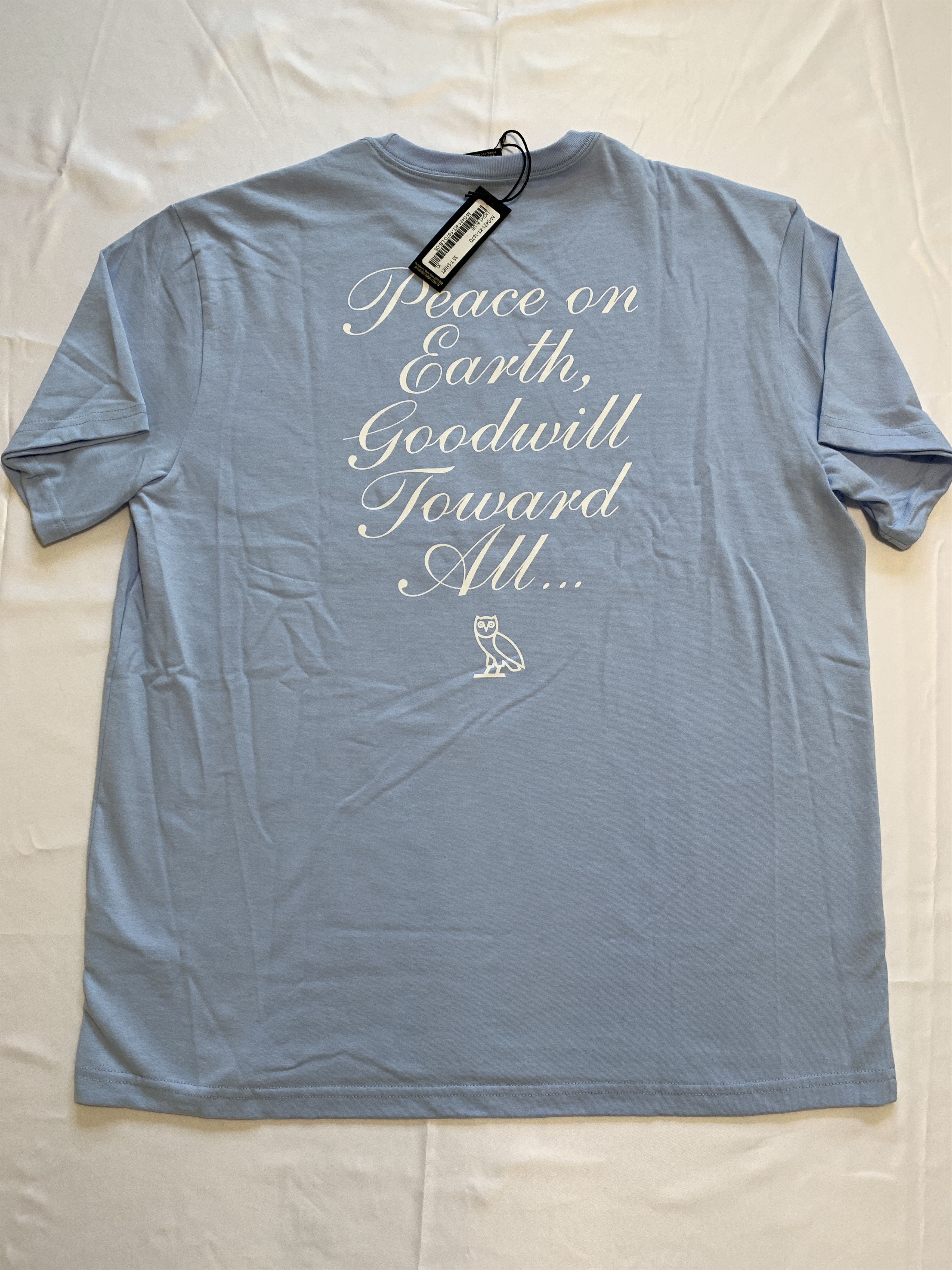 Drake OVO Holiday Santa OG Owl T-shirt Sky Blue Size US XL / EU 56 / 4 - 2 Thumbnail