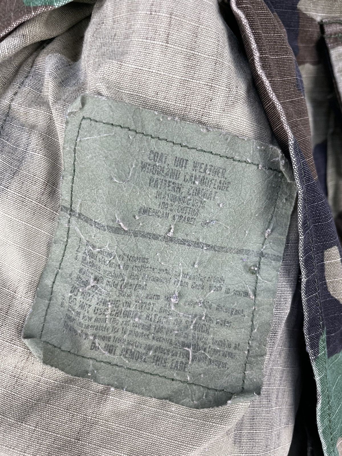 Vintage Vintage 70s U.S. Army camo jacket Size US S / EU 44-46 / 1 - 7 Thumbnail